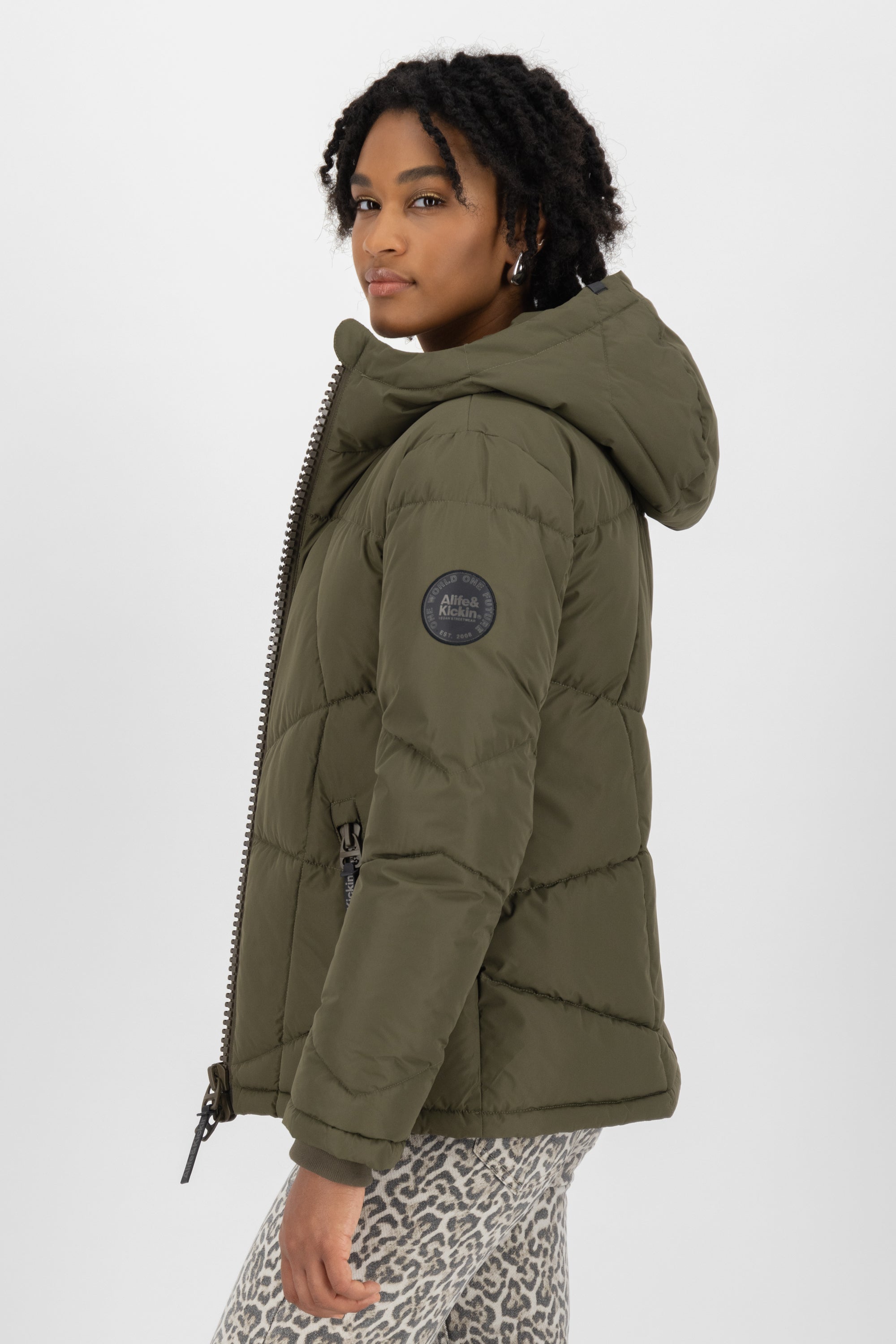Wattierte Damenjacke KasandraAK A - Perfekt für den Winter und kühle Abende Dunkelgrün