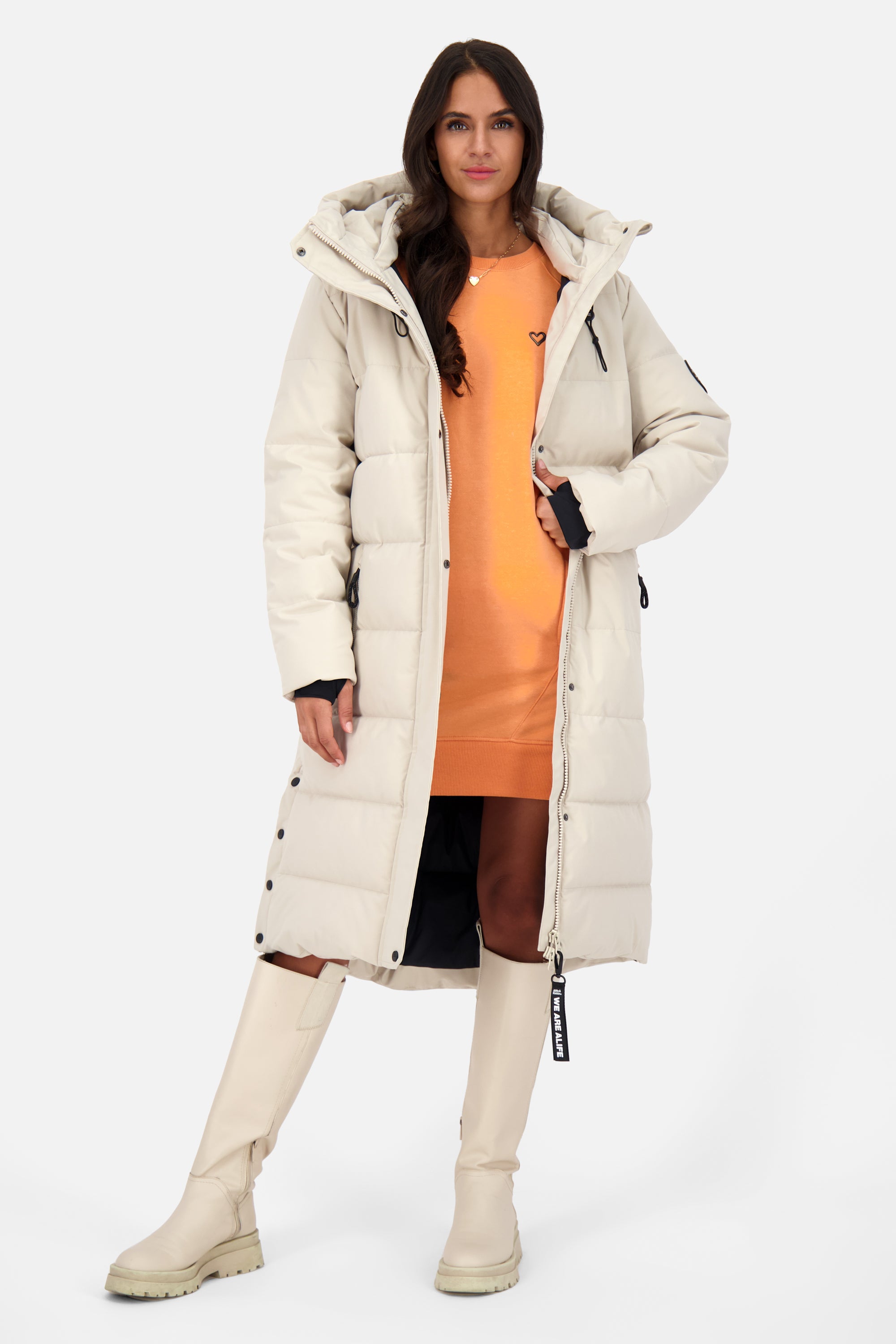 KatiaAK A Puffer Coat Beige