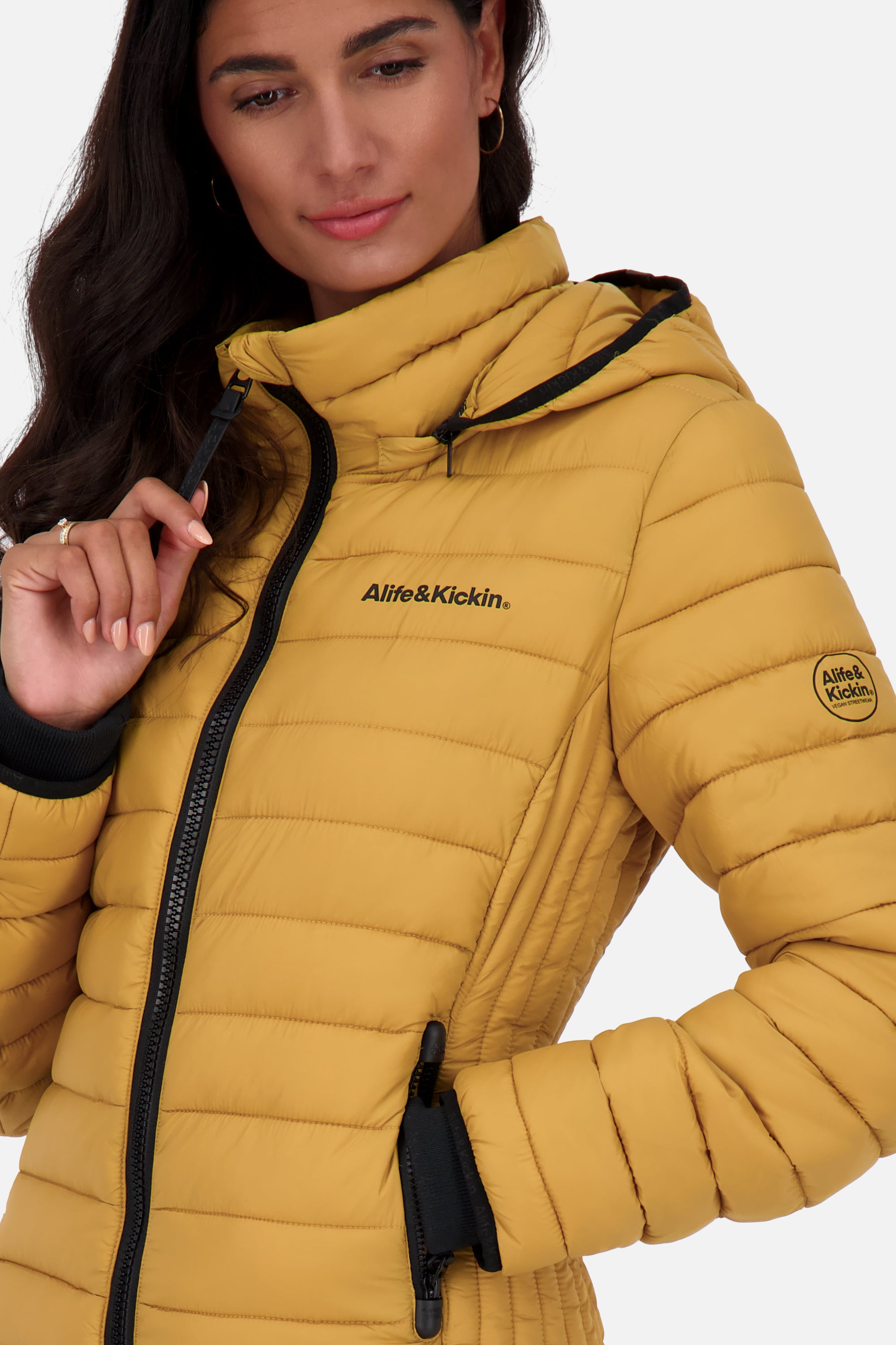 NadjaAK A Puffer Jacket Braun