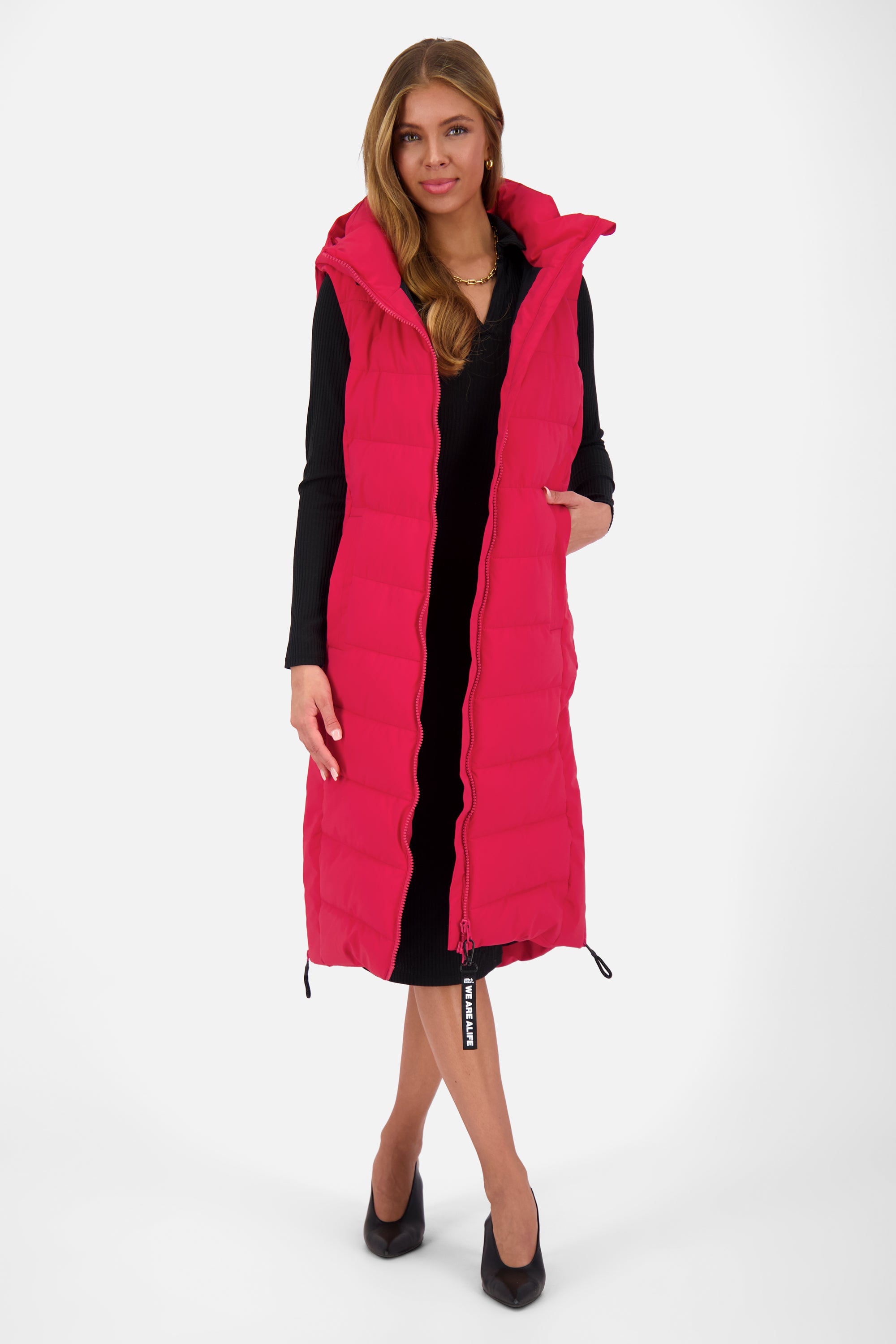 NellyAK A Puffer Coat Rot