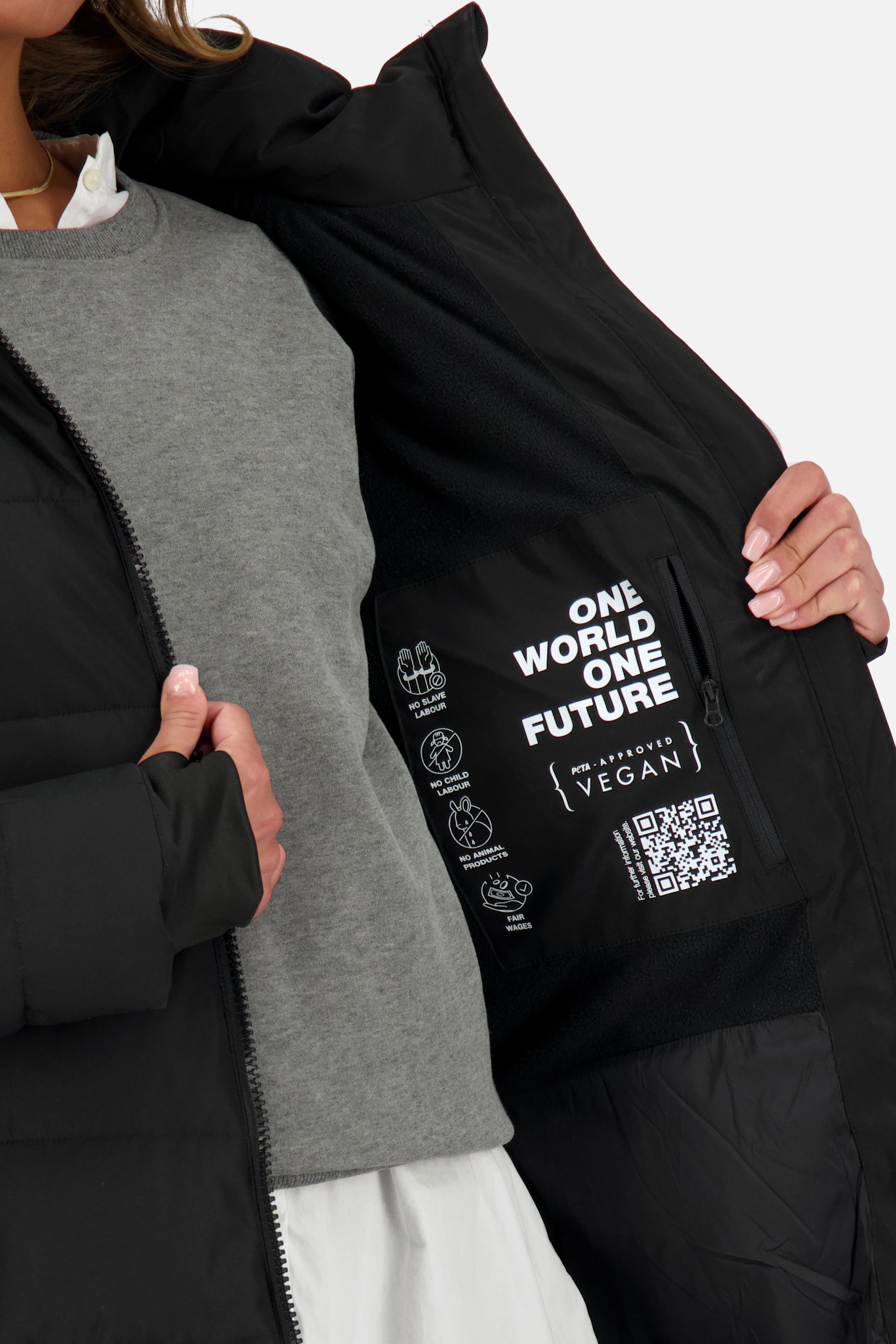 NellyAK A Puffer Coat Schwarz