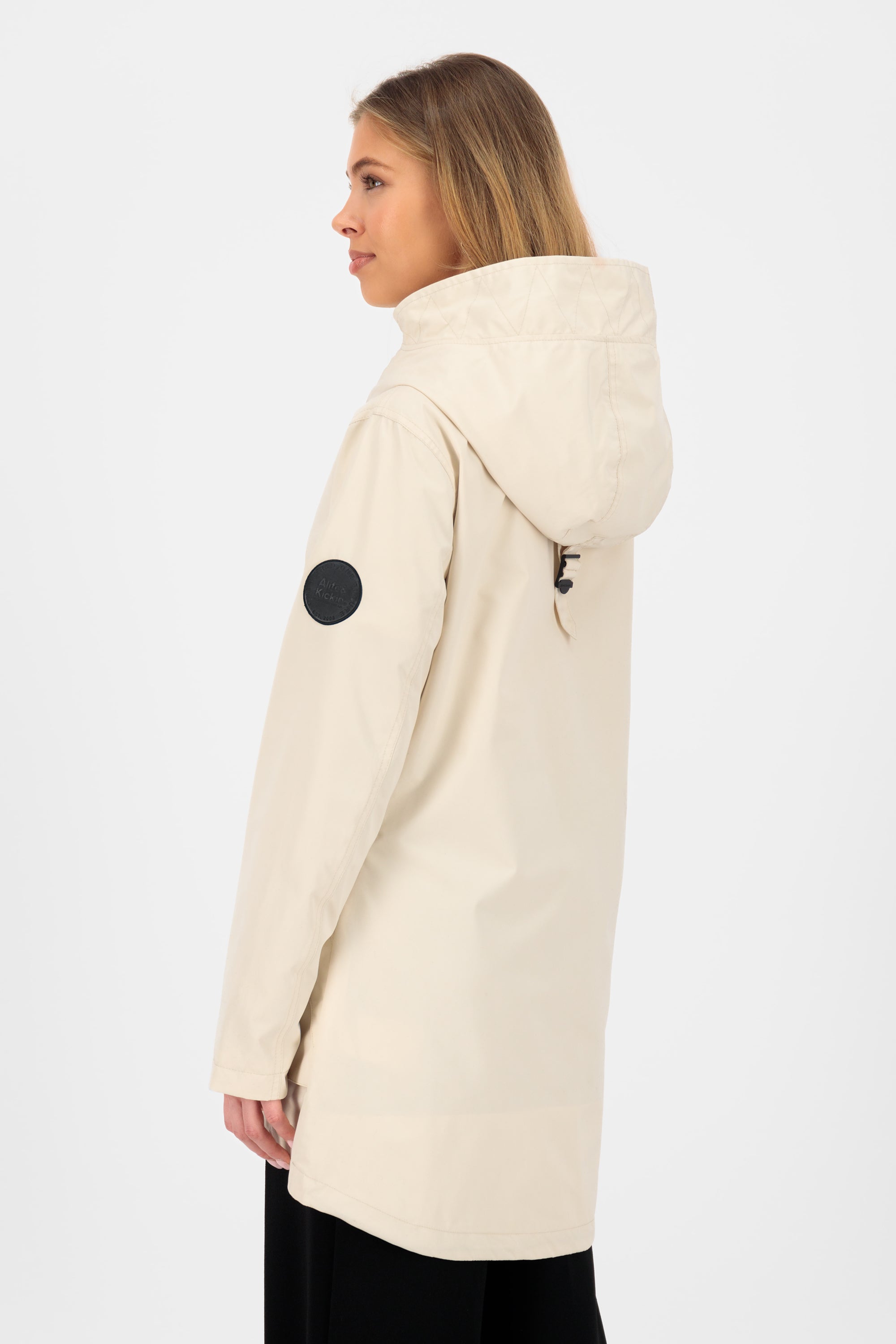 ArlettaAK A Parka Beige