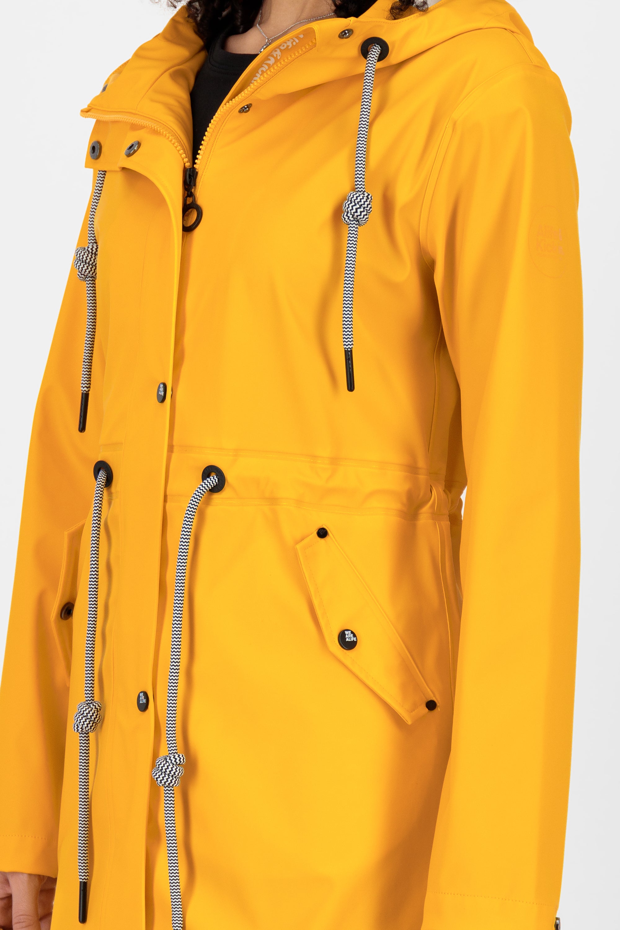 EloiseAK A Rain Parka Braun