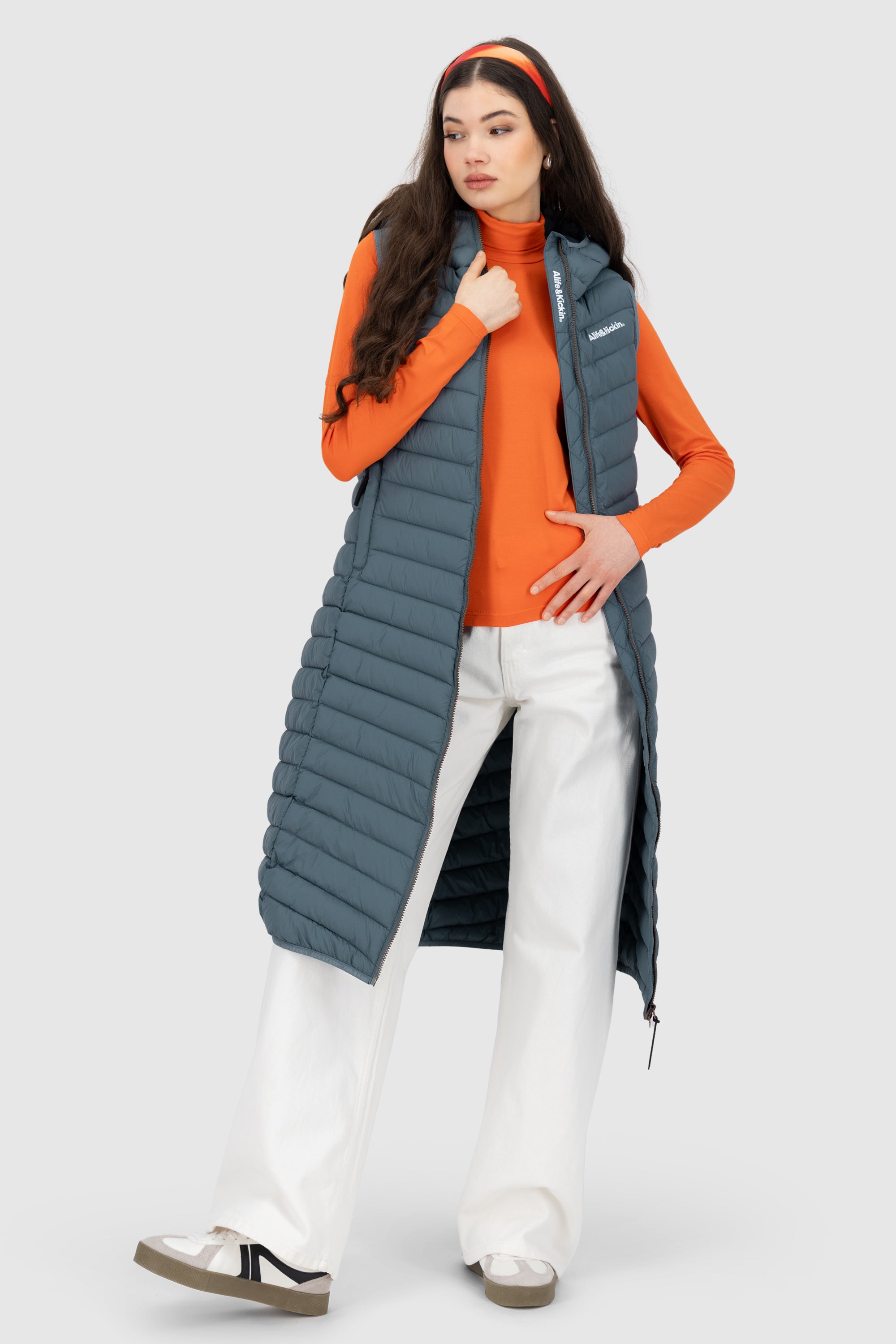 JurinaAK A Long Vest Hellblau