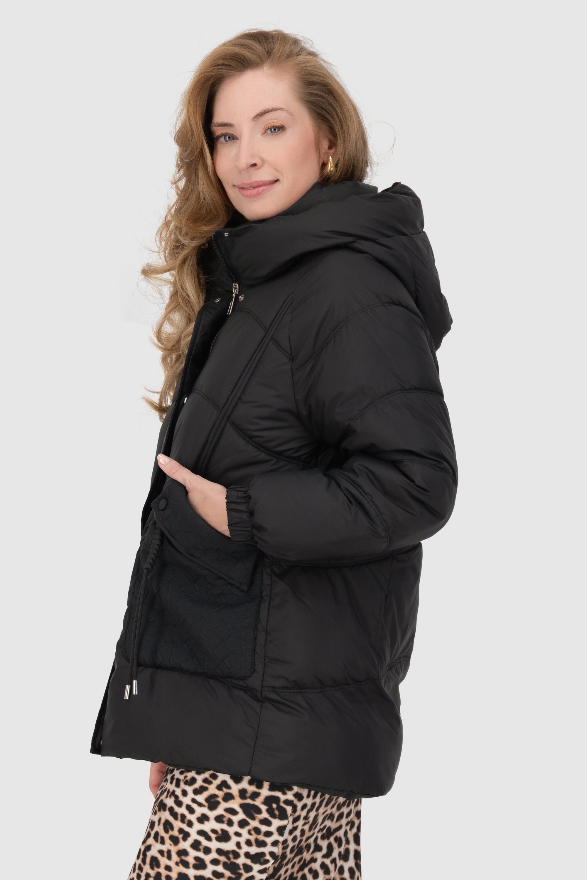 Alife and Kickin GlorianaAK A Puffer Jacket Damen Schwarz