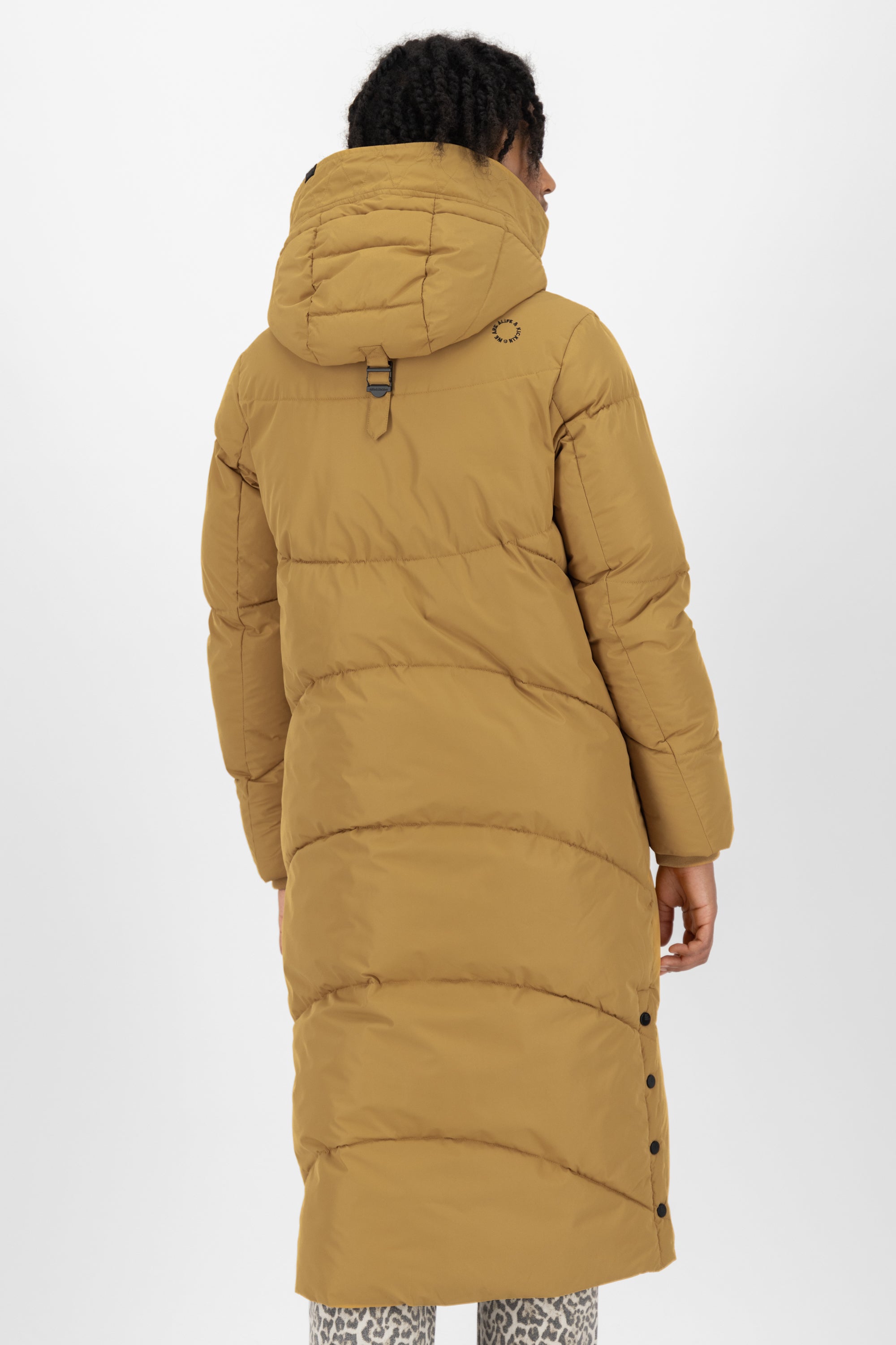 JunaAK A Coat Braun