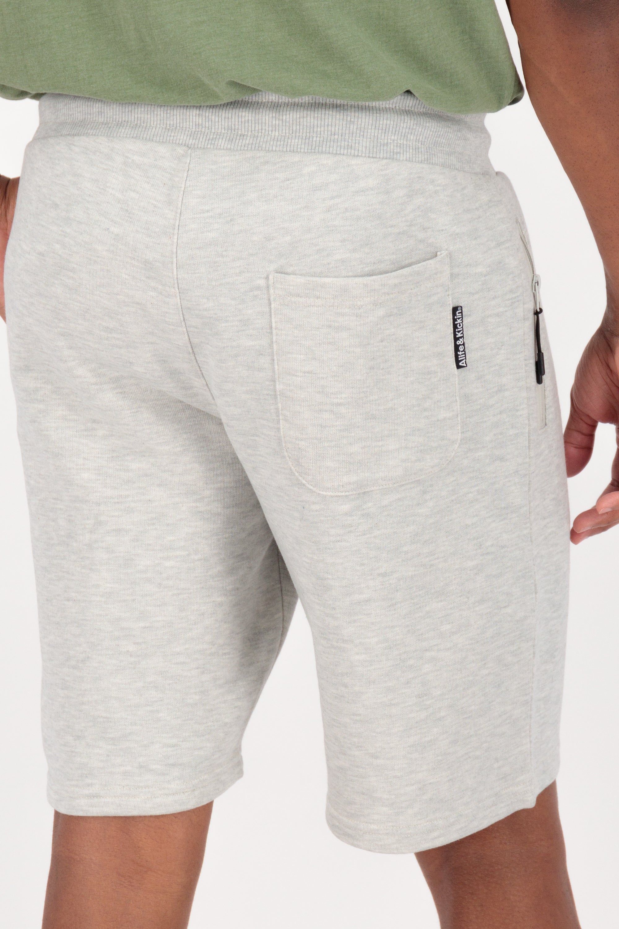 AndyAK A Shorts Grau