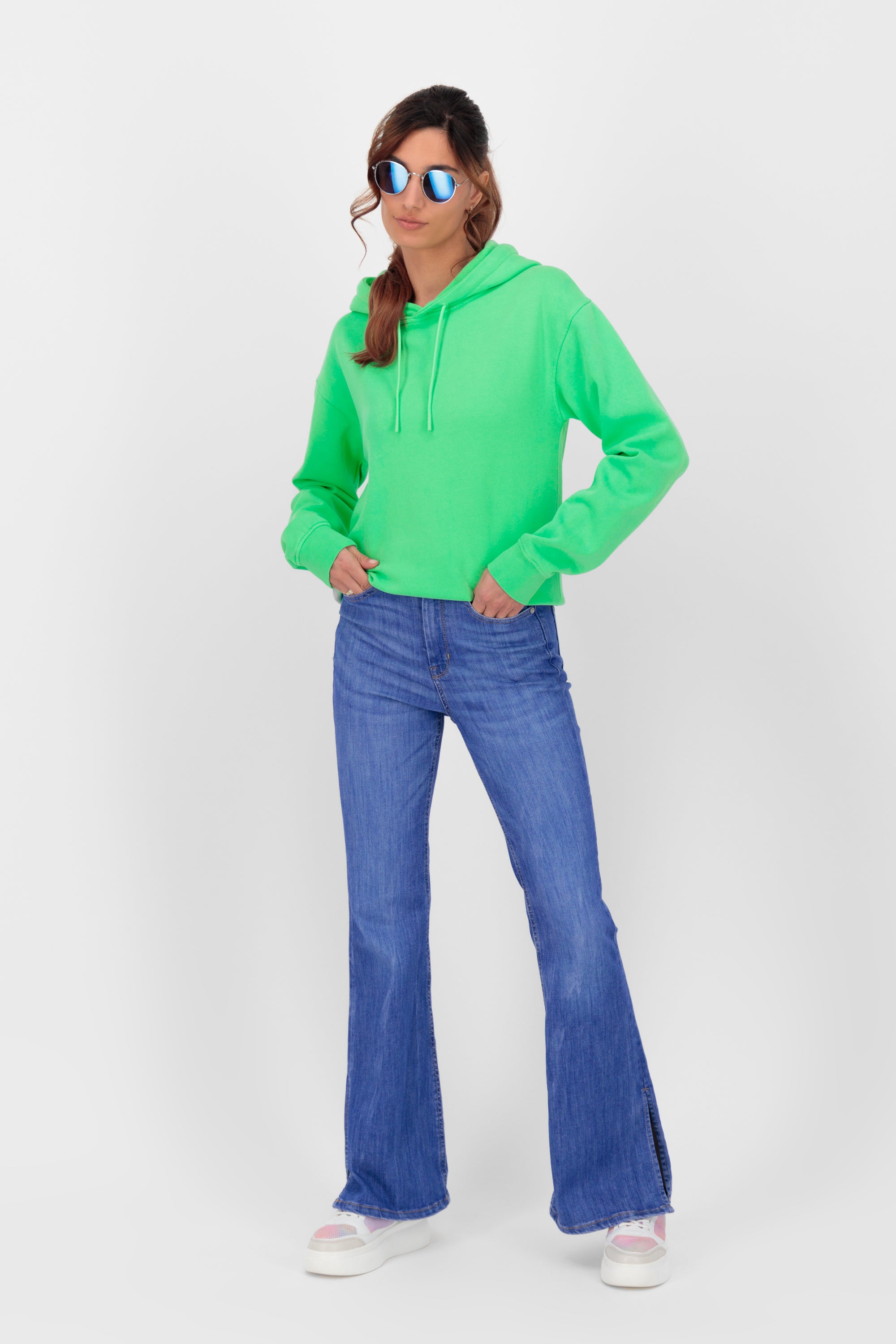 ThaneeAK A Hoodie Grün