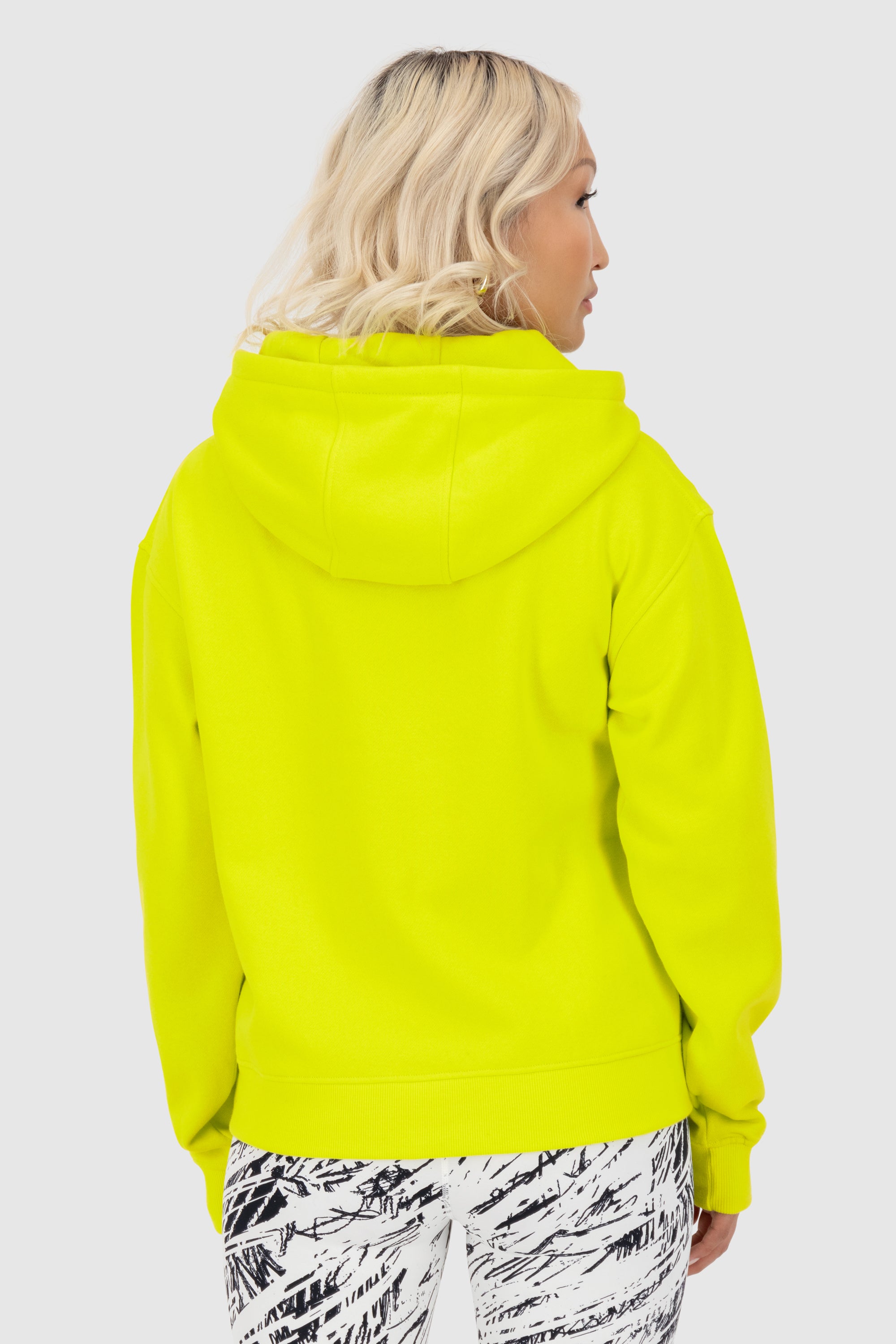 ThaneeAK A Hoodie Hellgrün