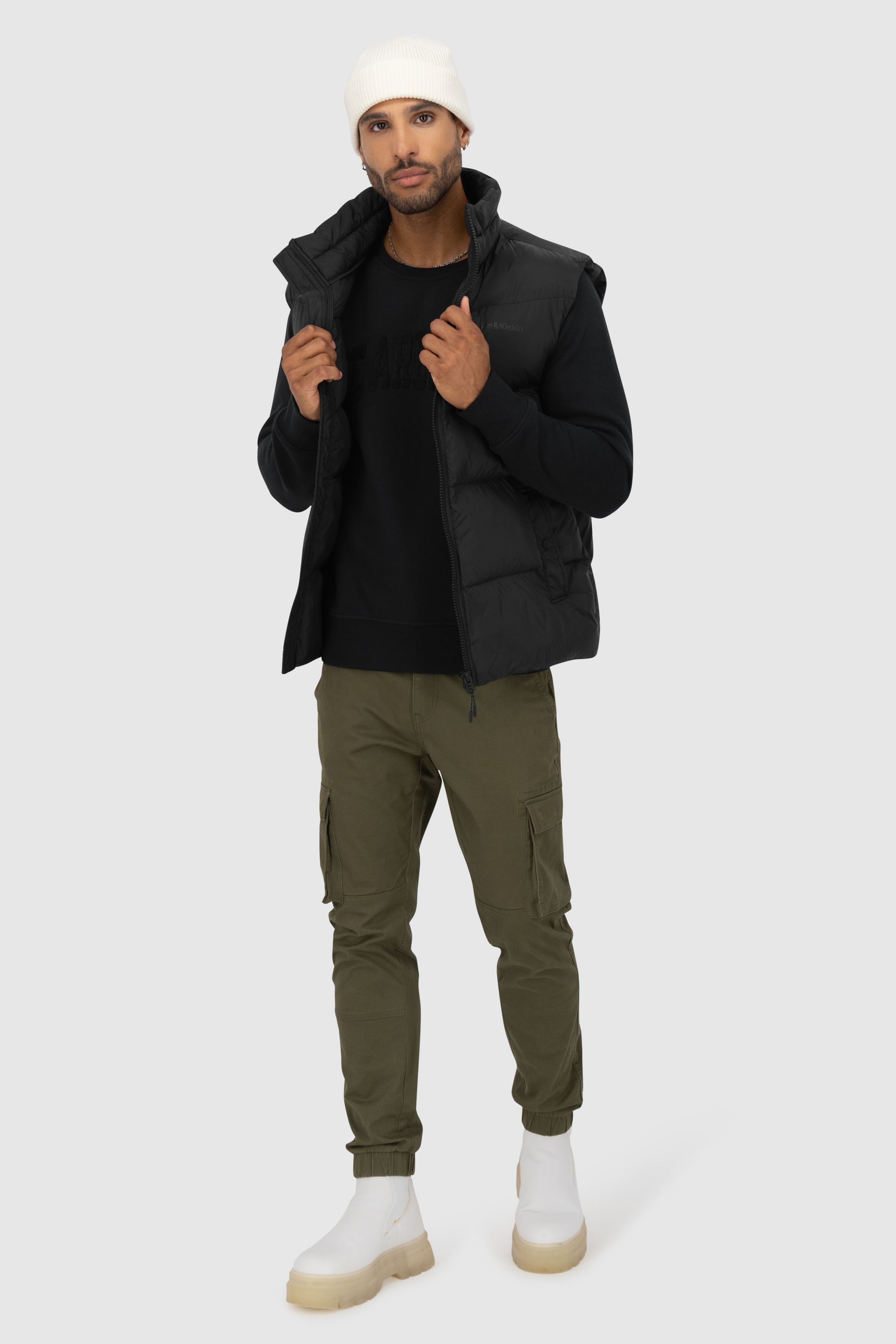 LevinAK A Sweatshirt Schwarz