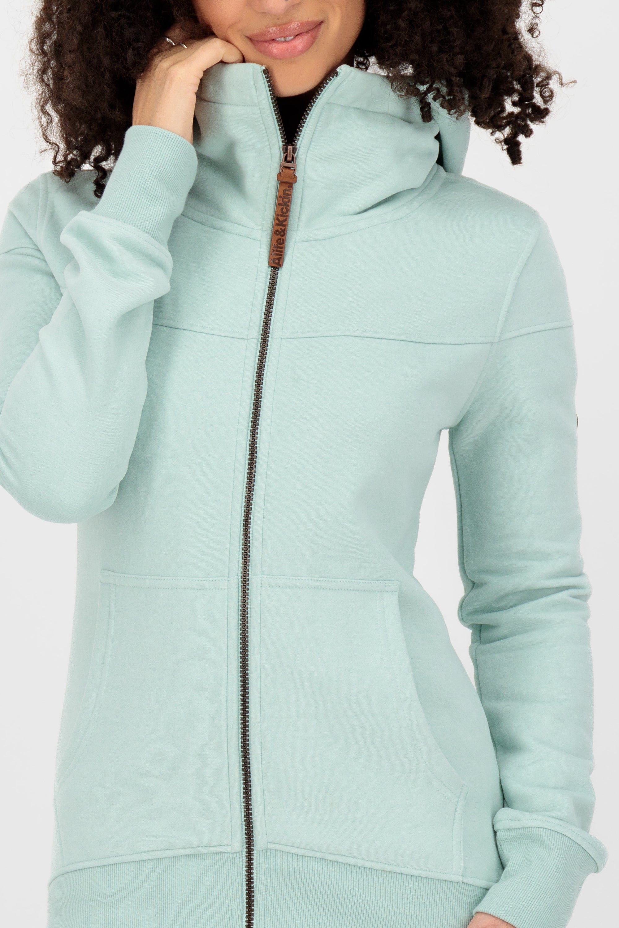 IsamiAK A Sweat Jacket Hellgrün