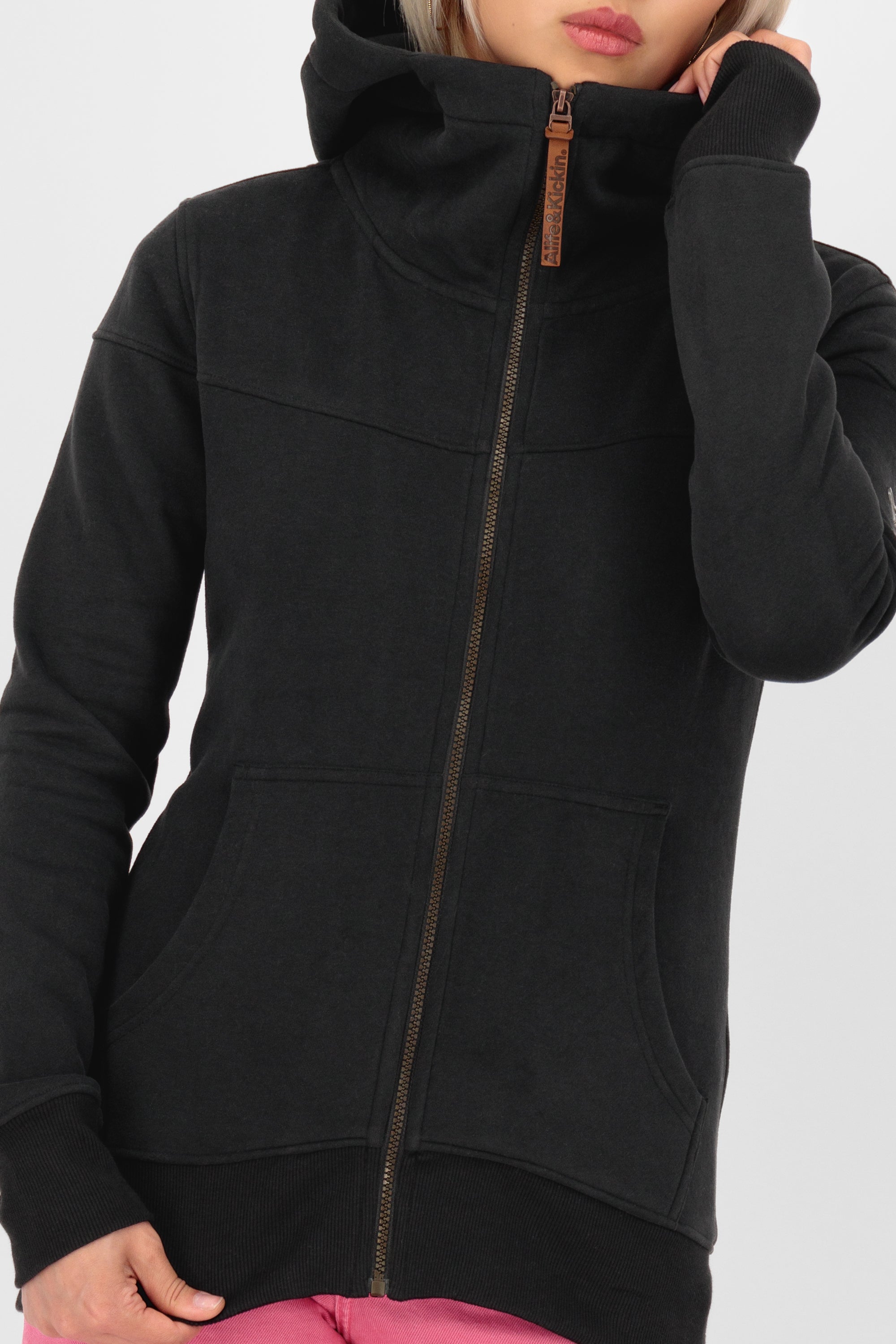 IsamiAK A Sweat Jacket Schwarz