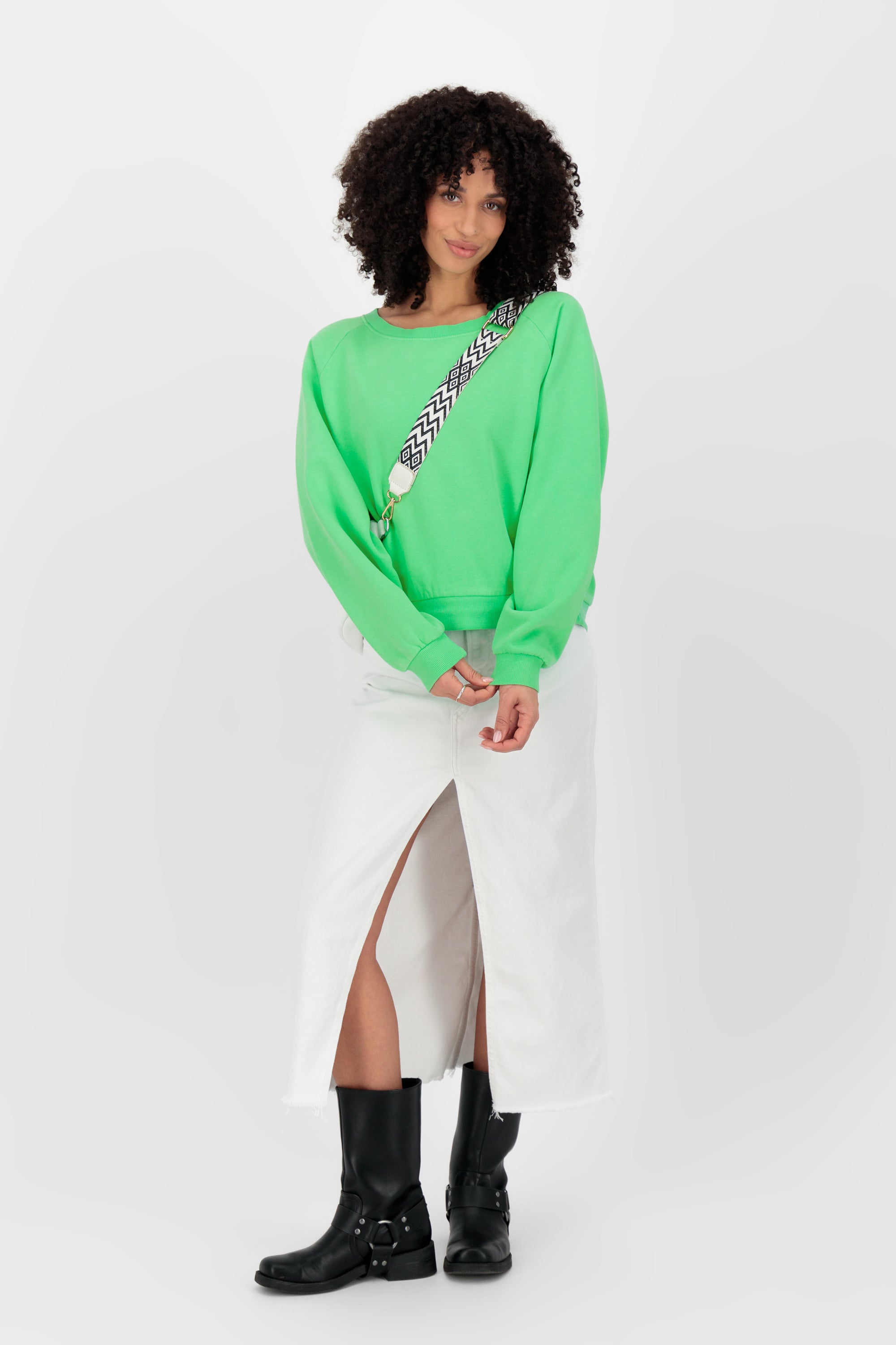TeonaAK A Oversize Sweatshirt Grün