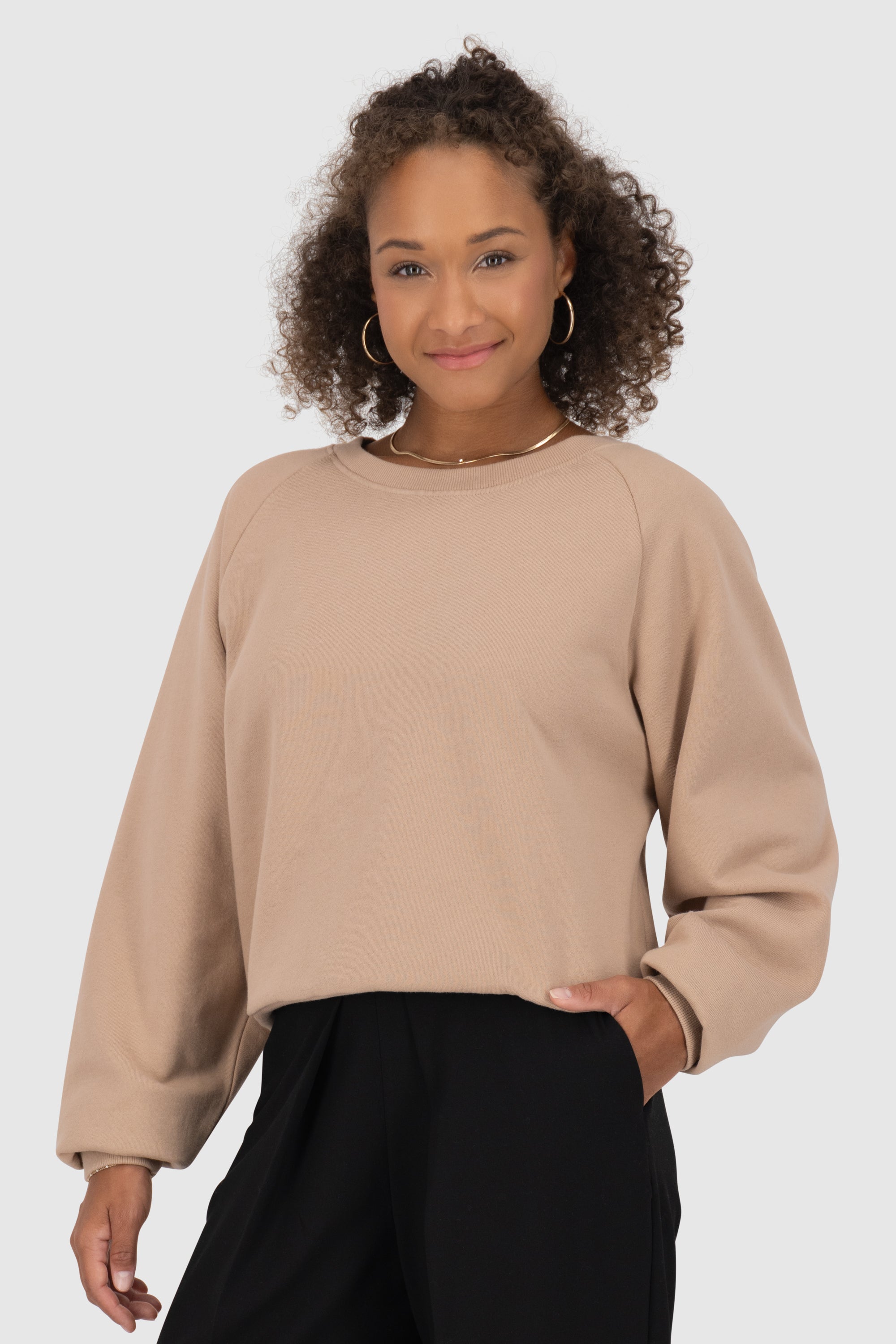 TeonaAK A Oversize Sweatshirt Beige
