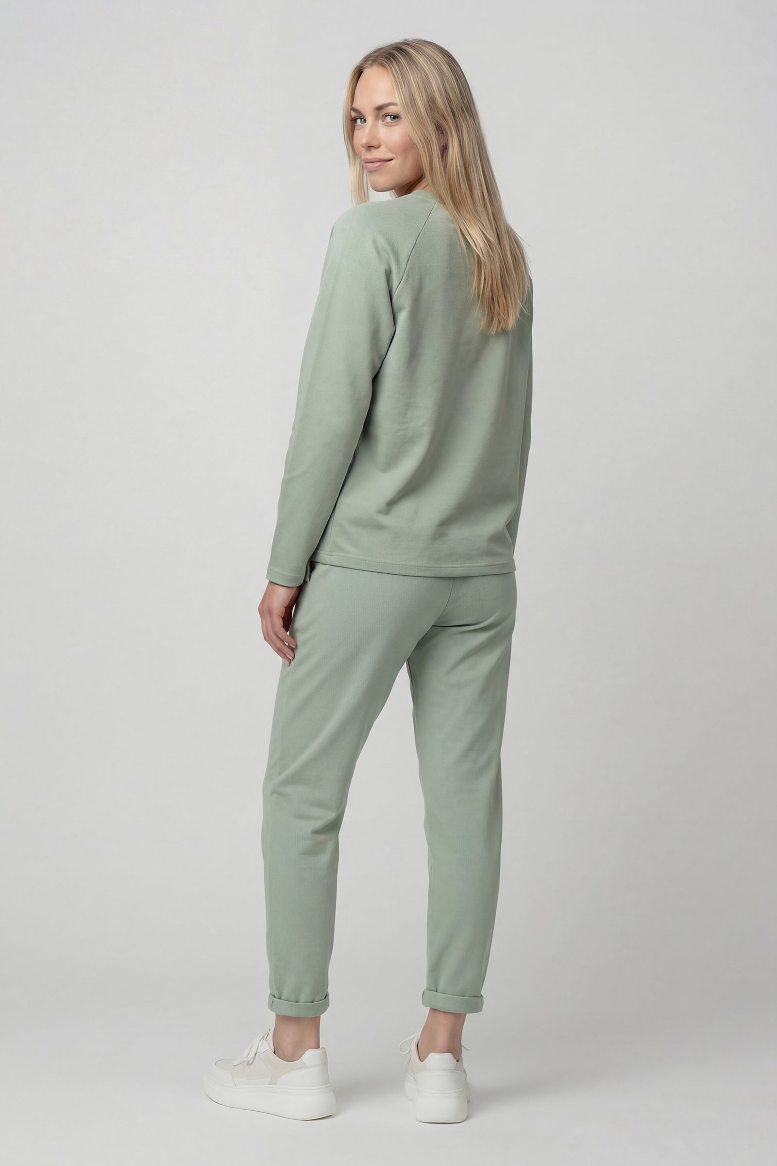 60304