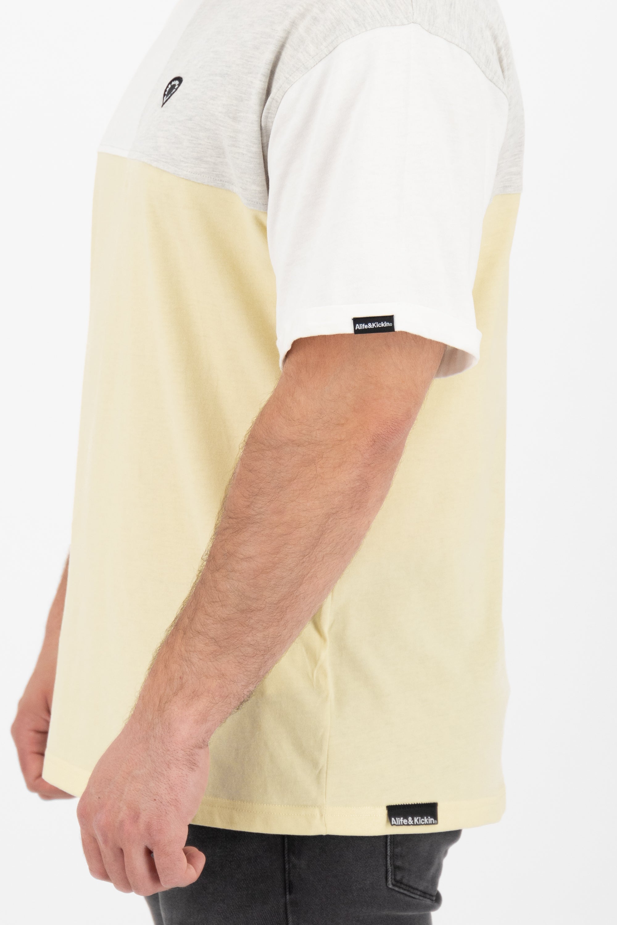 BennyAK A Shirt Beige