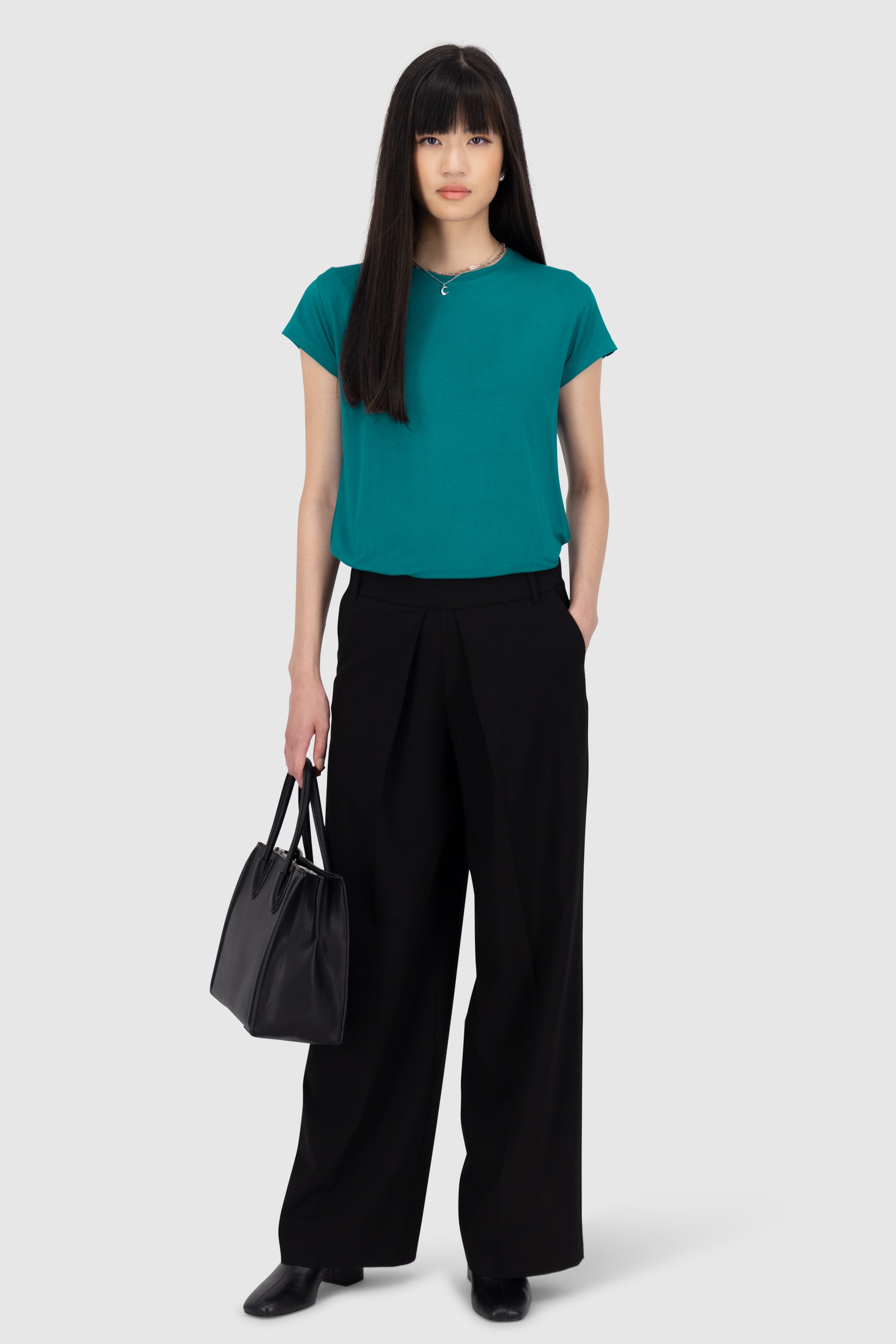 AriAK Shirt Dunkelgrün