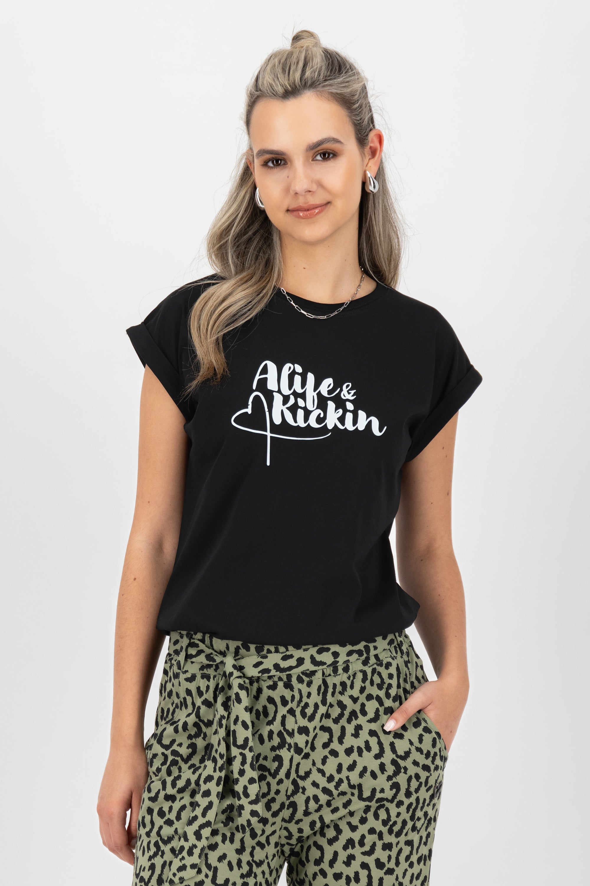 EnidAK P Shirt ak heart lettering Schwarz