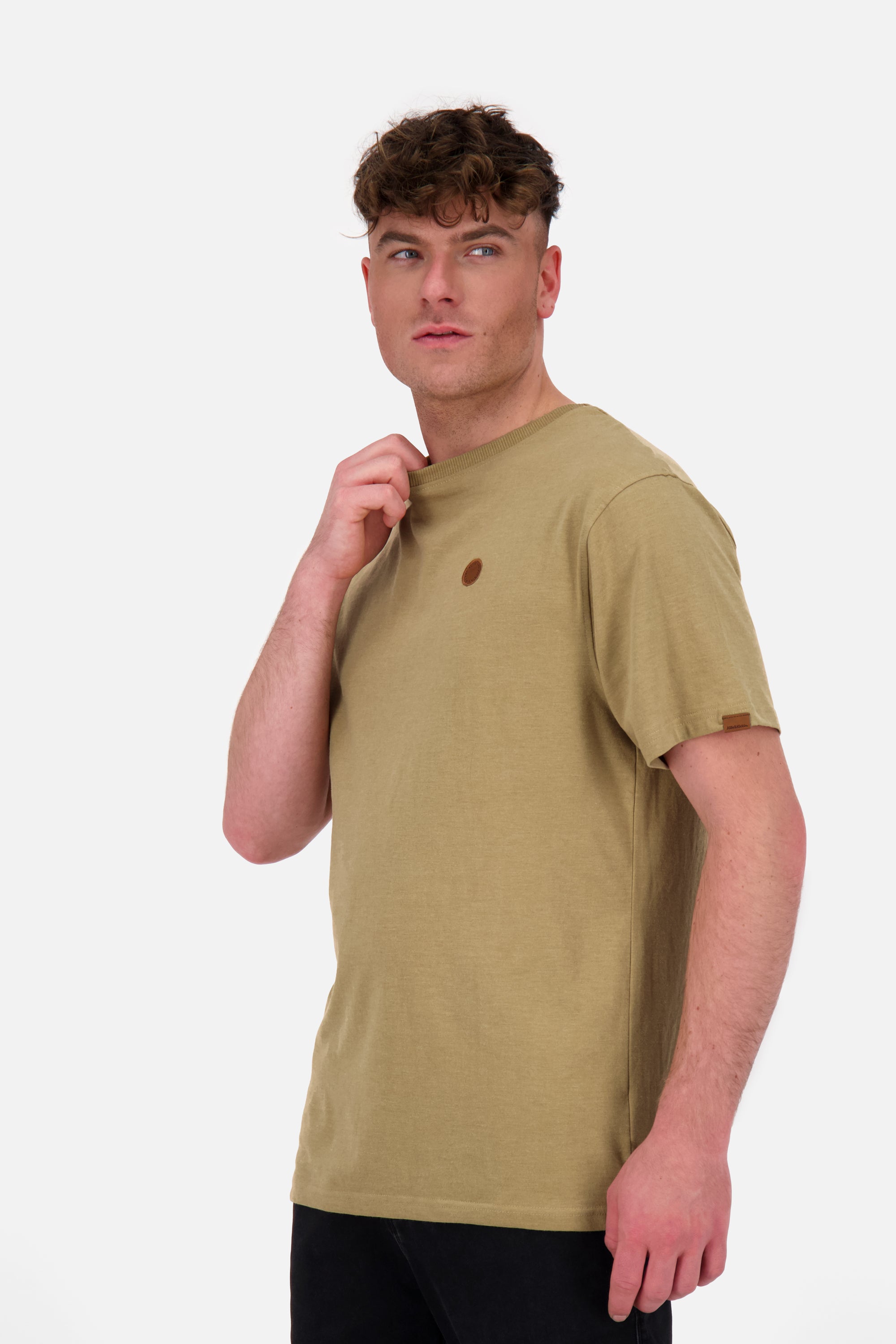 MaddoxAK A Shirt Braun