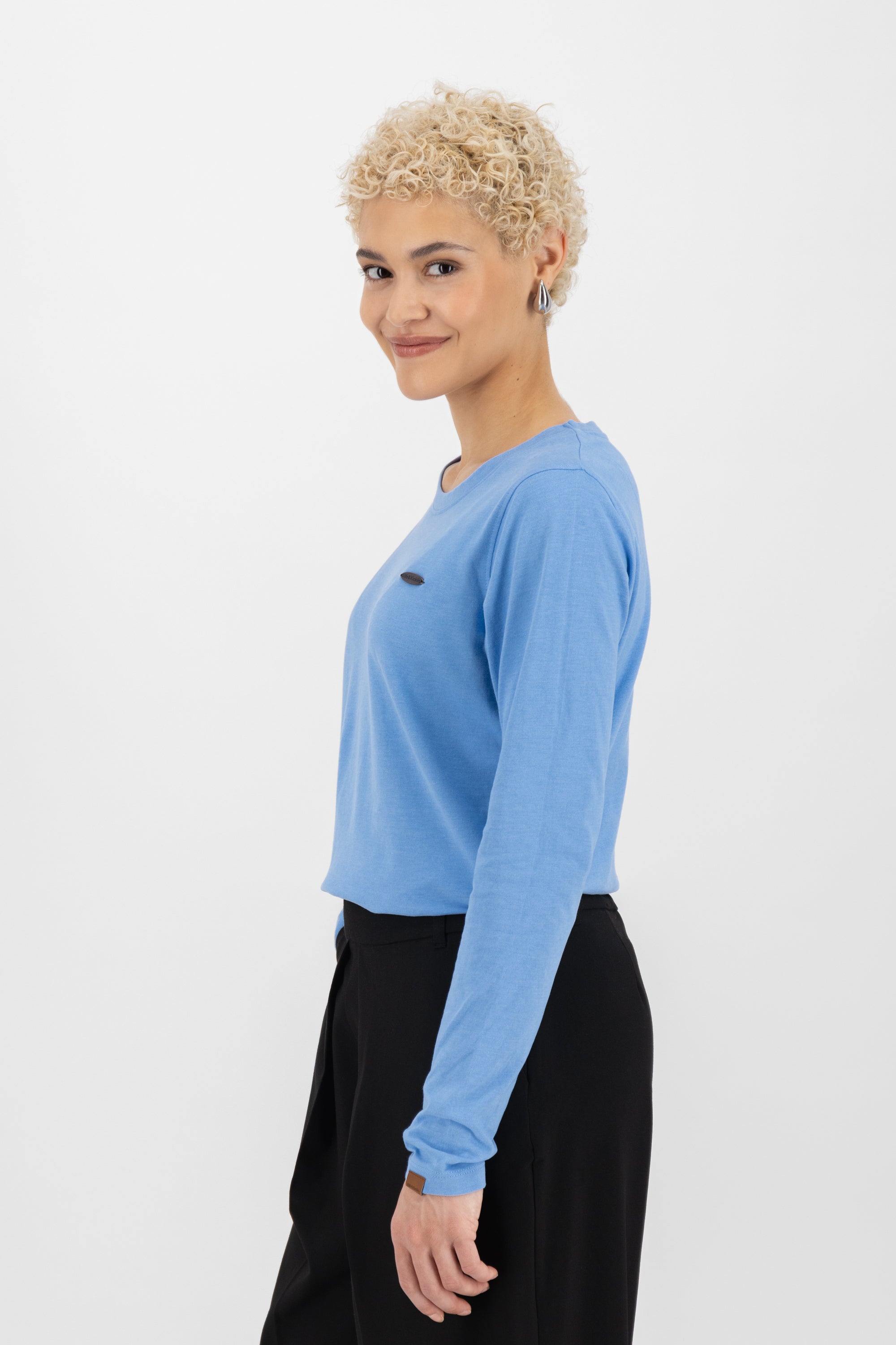 Sportlich feminin - Damen Longsleeve LeaAK A Blau