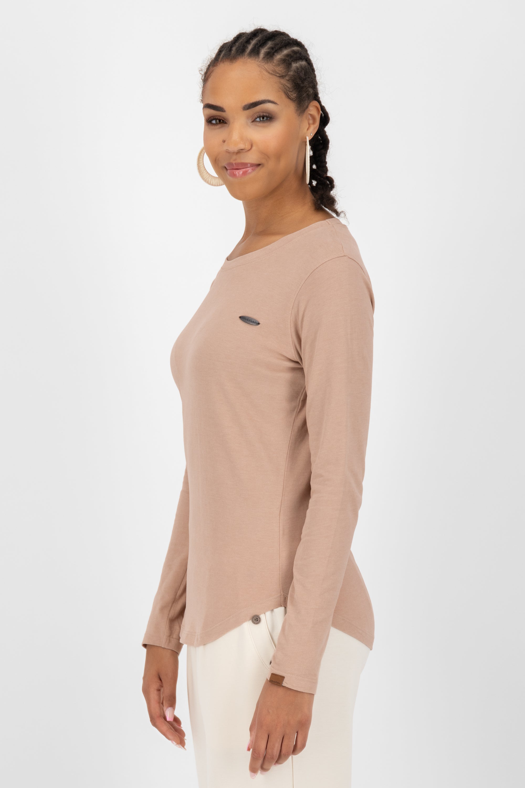 Sportlich feminin - Damen Longsleeve LeaAK A Beige