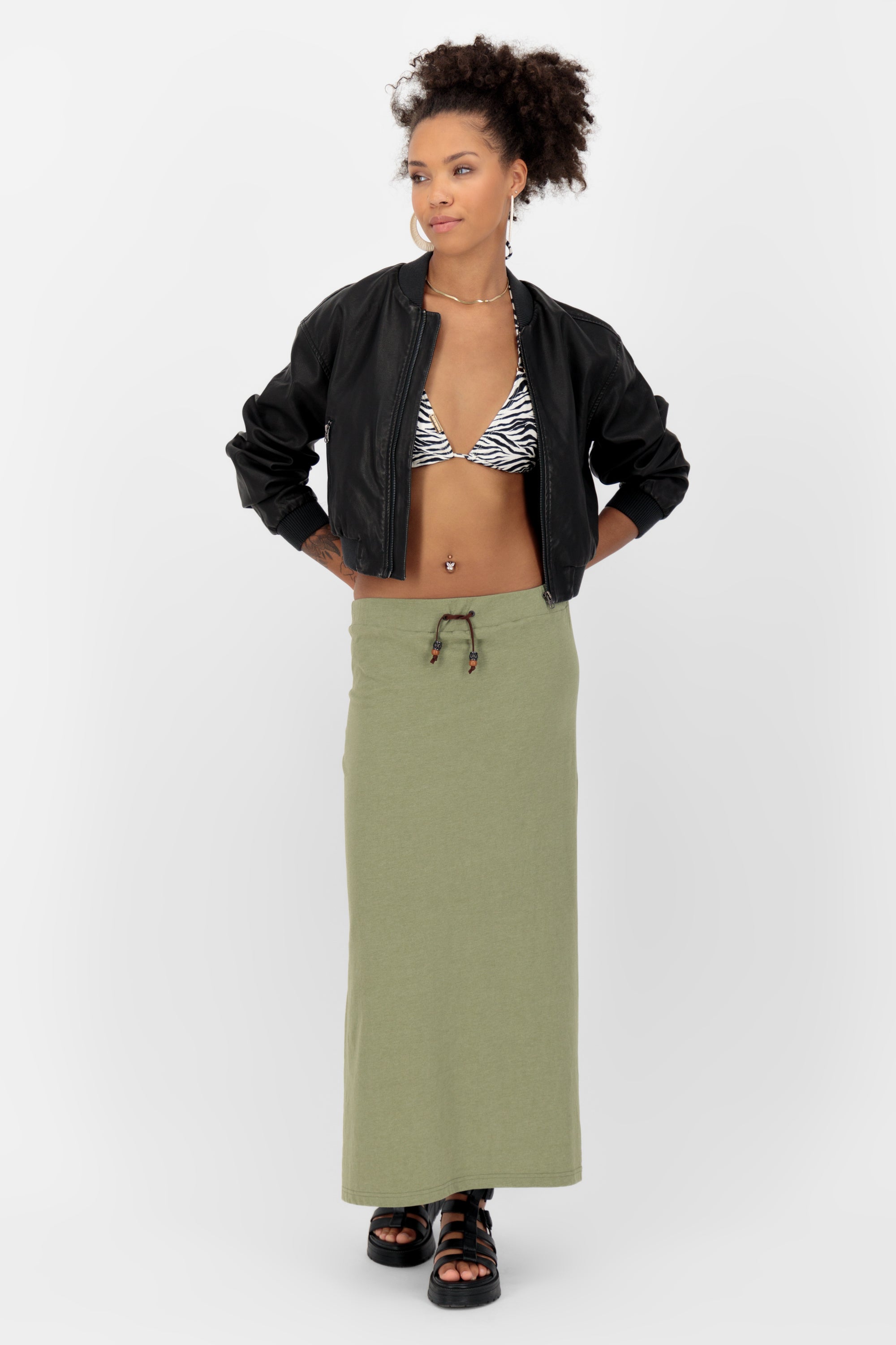 LinaAK A Long Skirt Grün