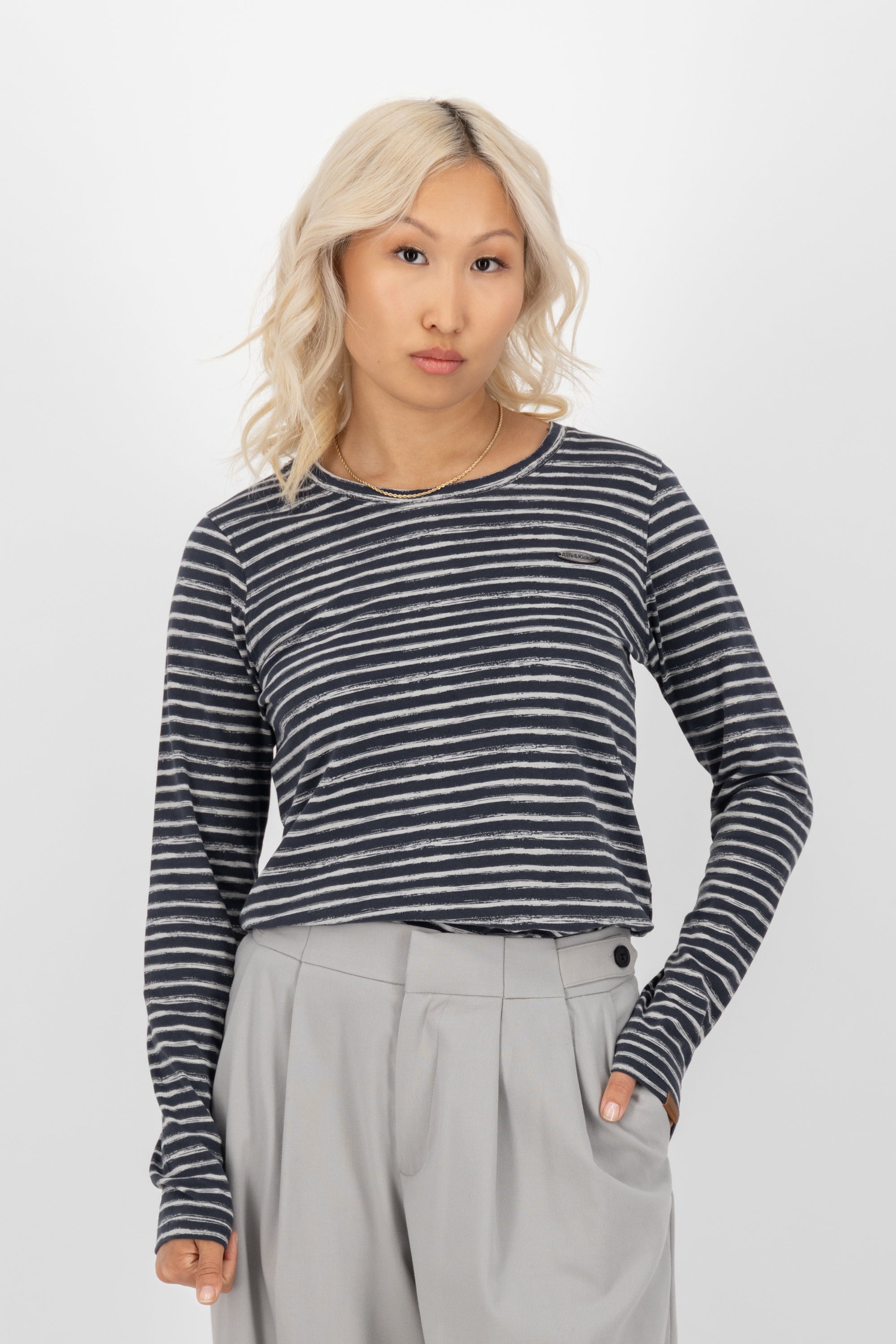 LeaAK Z Longsleeve - Streifen-Look für modebewusste Frauen Dunkelblau