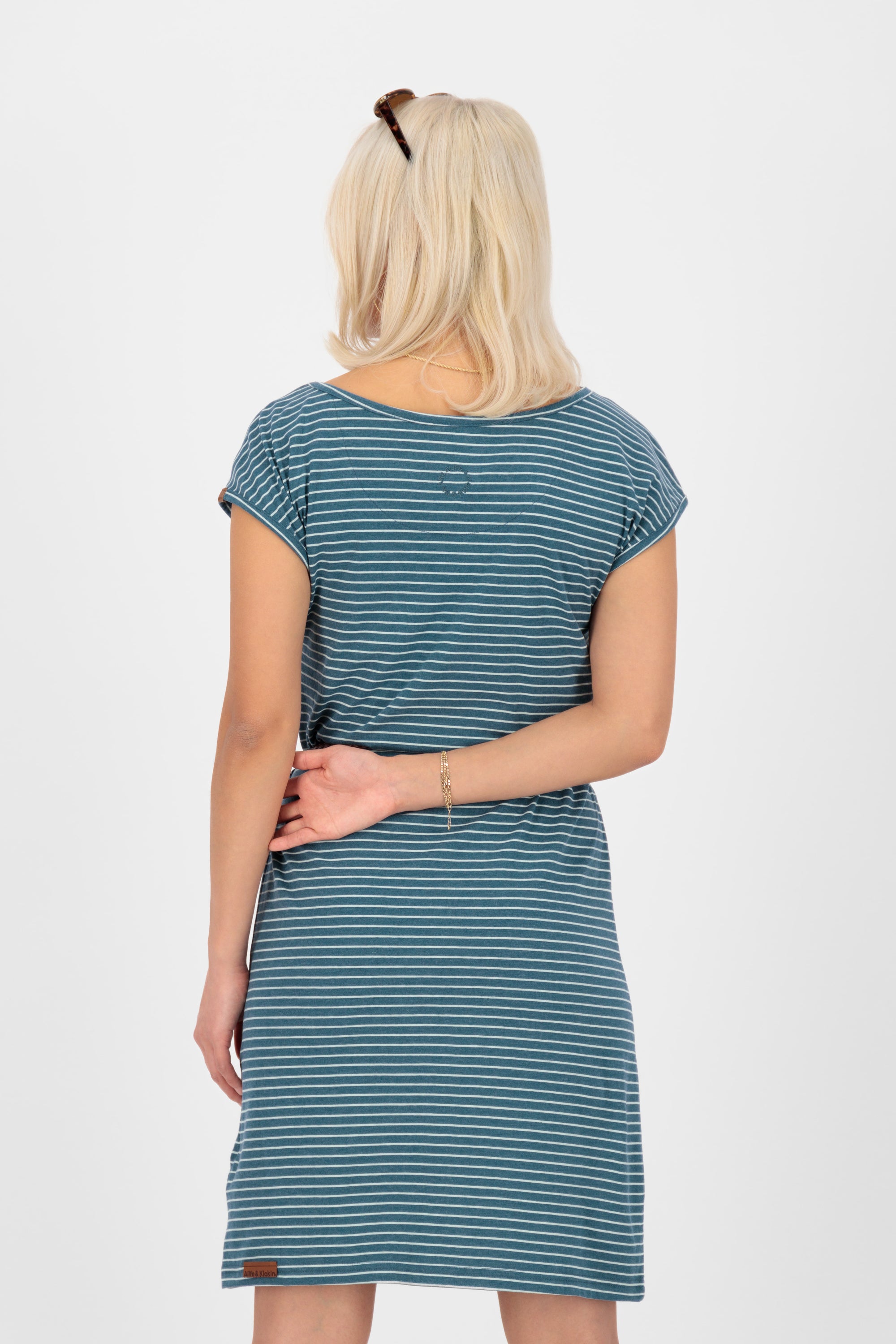 ElliAK Z Shirt Dress Dunkelblau