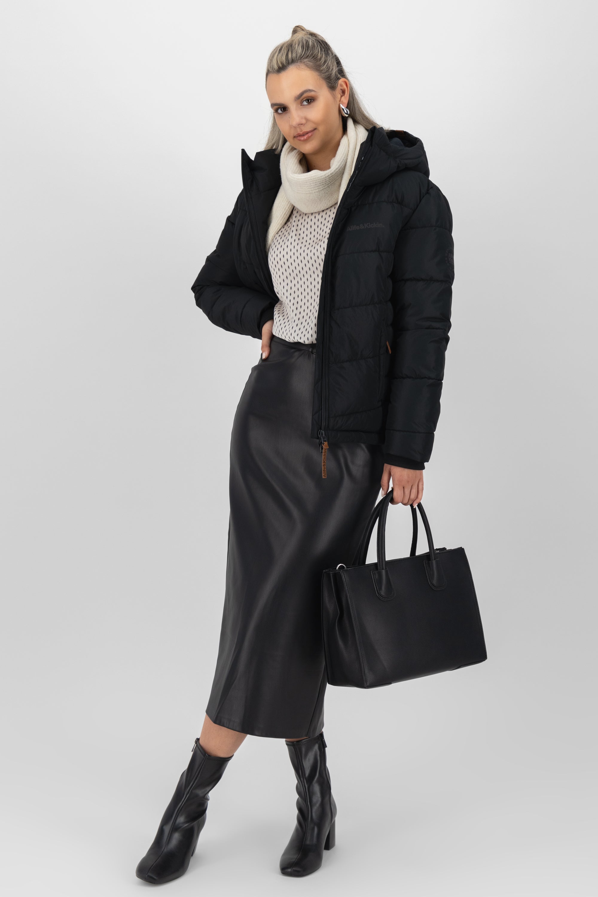 JuanaAK Jacket Schwarz