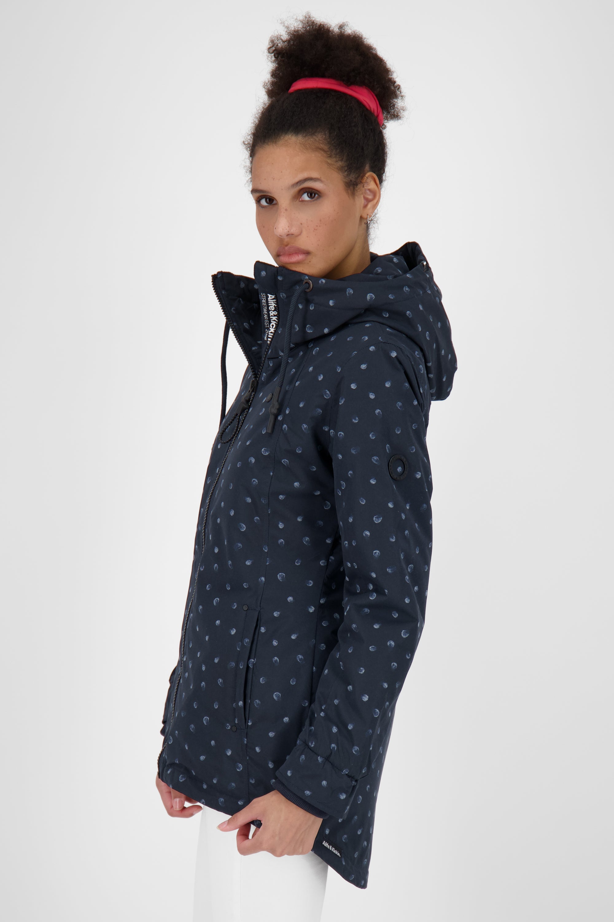 Damenjacke von Alife and Kickin - LilouAK B mit sportivem Design Dunkelblau