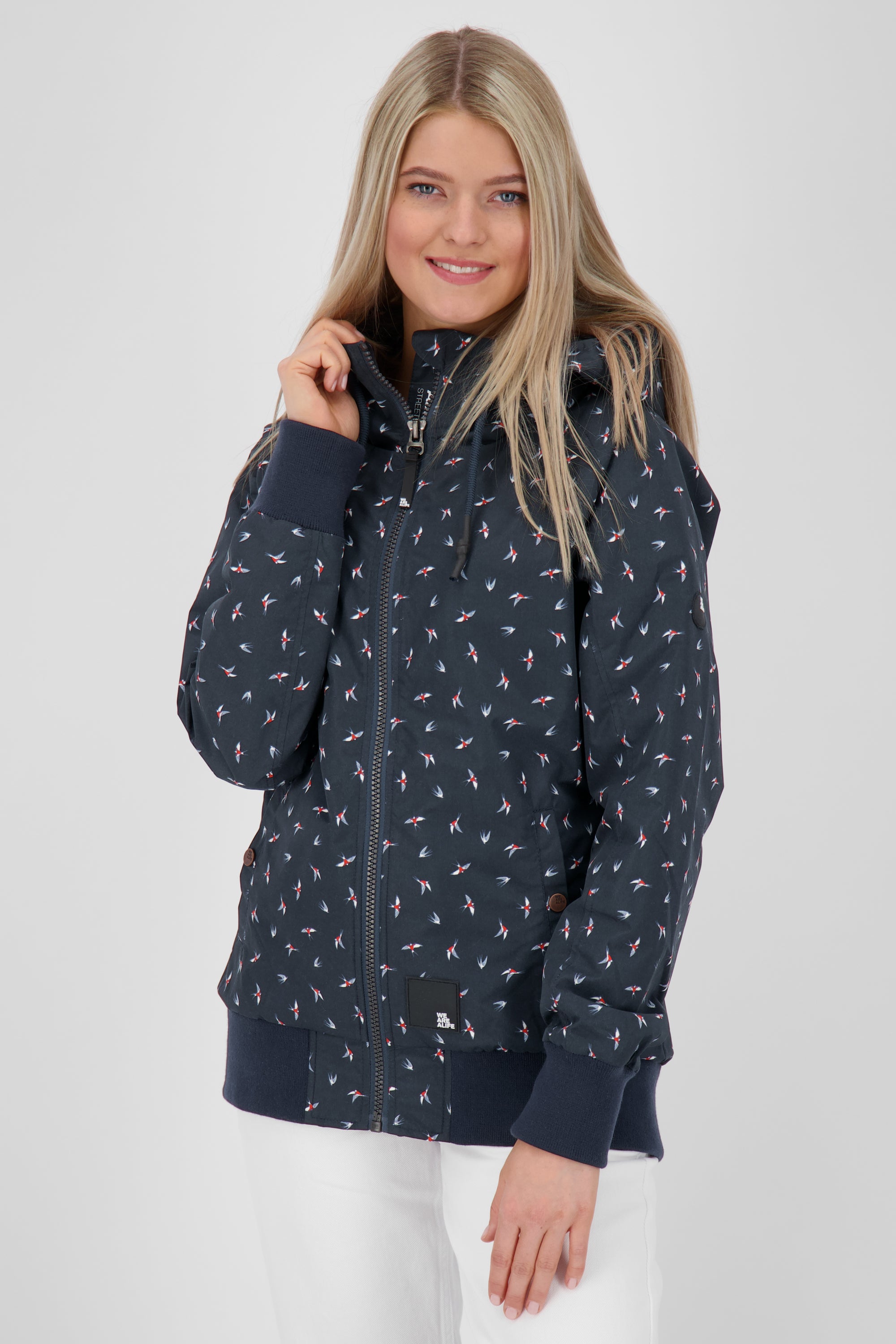 Alife & Kickin JohannaAK Damen kurze Übergangsjacke mit Bündchen und Kapuze Dunkelblau