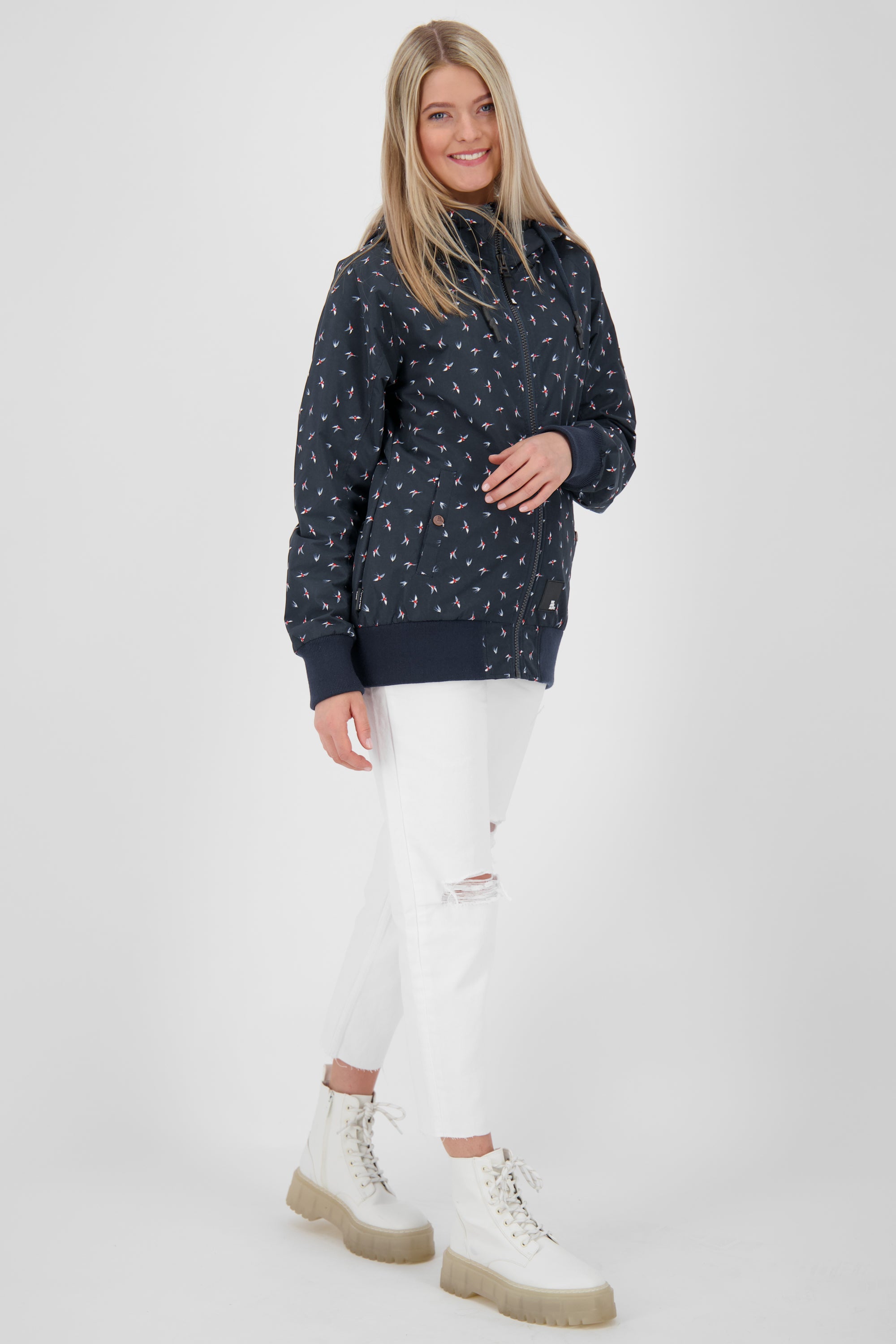 Alife & Kickin JohannaAK Damen kurze Übergangsjacke mit Bündchen und Kapuze Dunkelblau