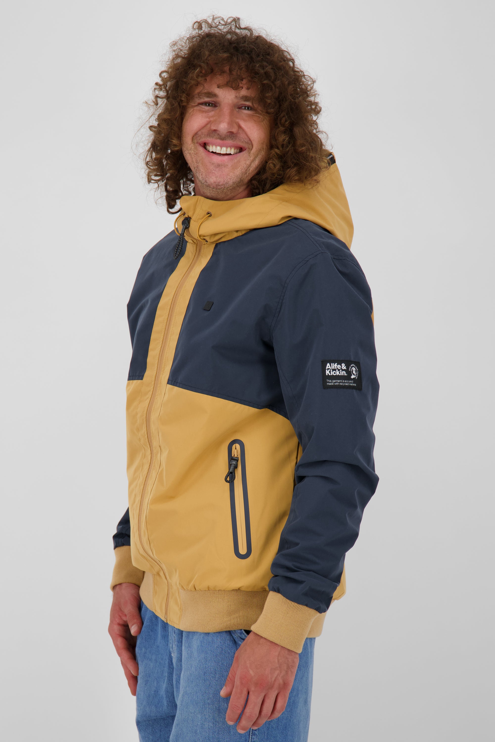 Leichte Herrenjacke DylanAK - sportlich und praktisch für die Übergangszeit Braun
