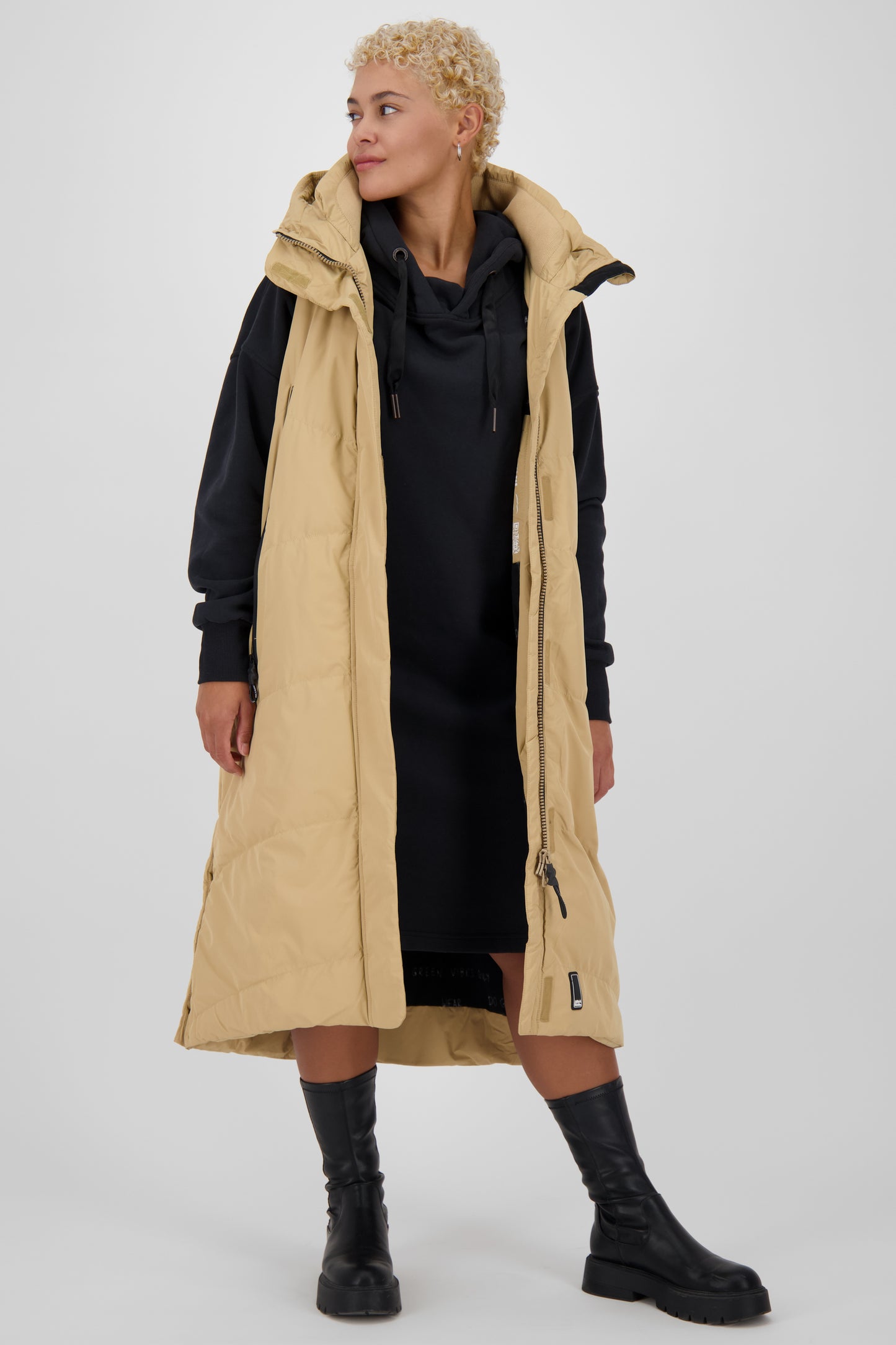 Alife and Kickin Damenweste - Praktisch, funktional und modisch Beige
