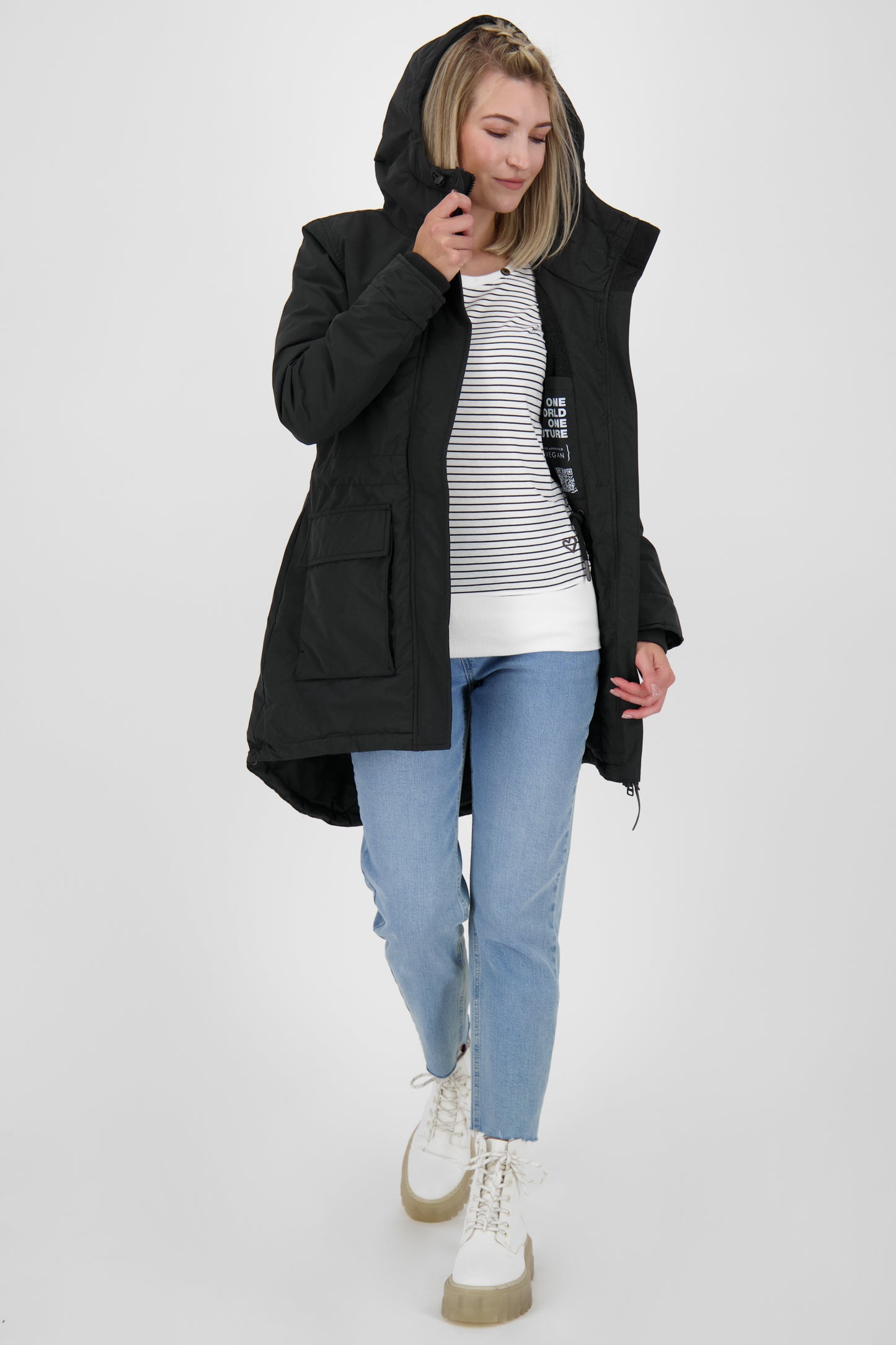 CharlizeAK A - Damen Winterjacke von Alife and Kickin Schwarz