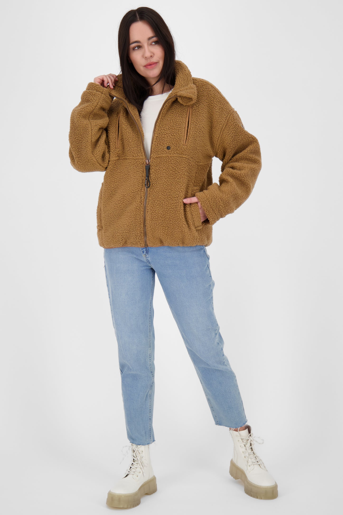 Kuschelige Teddyjacke für Damen von Alife and Kickin - KaluaAK G Braun
