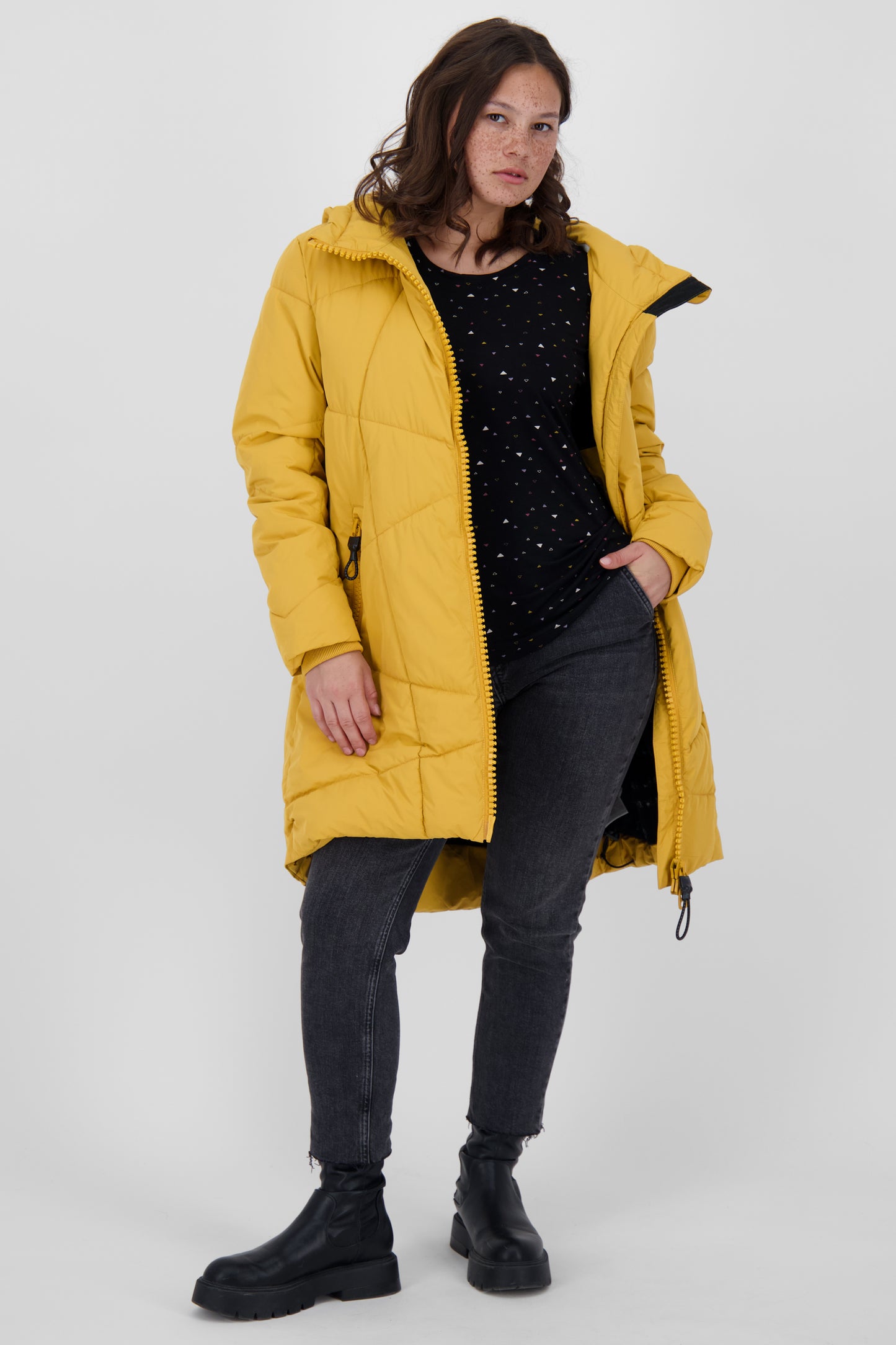 KasiaAK A - Moderne Steppjacke für Damen von Alife and Kickin Braun