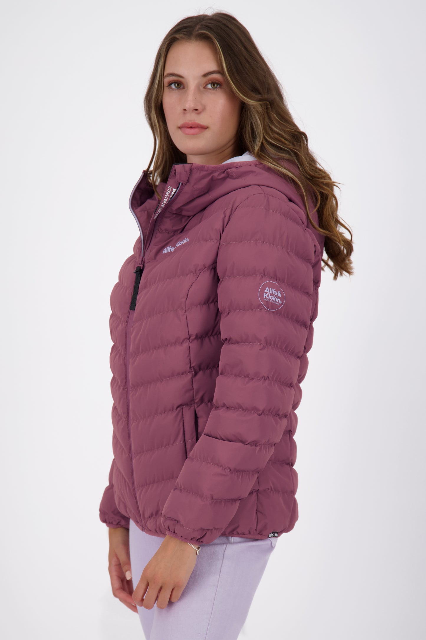 Damenjacke RabeaAK A von Alife and Kickin - warm, stylisch & funktional Violett