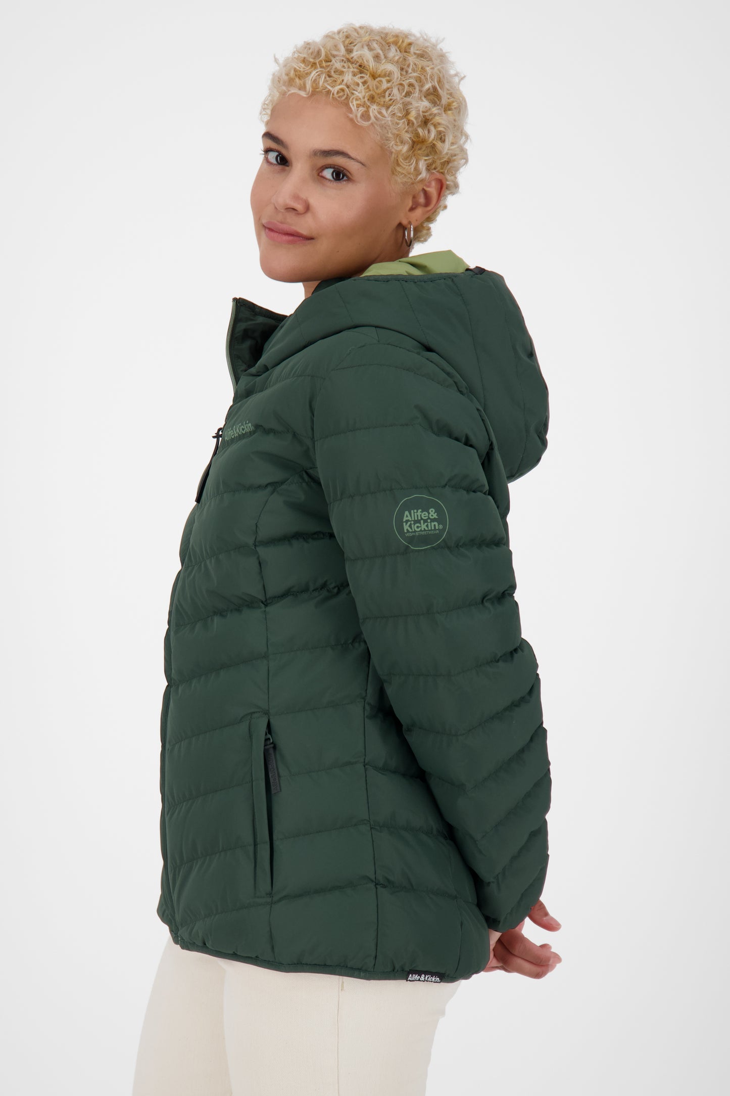 Damenjacke RabeaAK A von Alife and Kickin - warm, stylisch & funktional Dunkelgrün