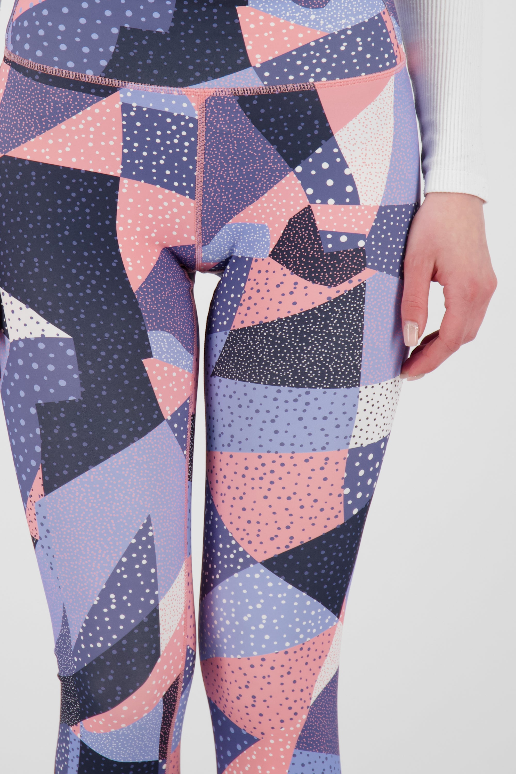 Alloverprint und sportliche Details: Die AriaAK Leggings für aktive Frauen Orange