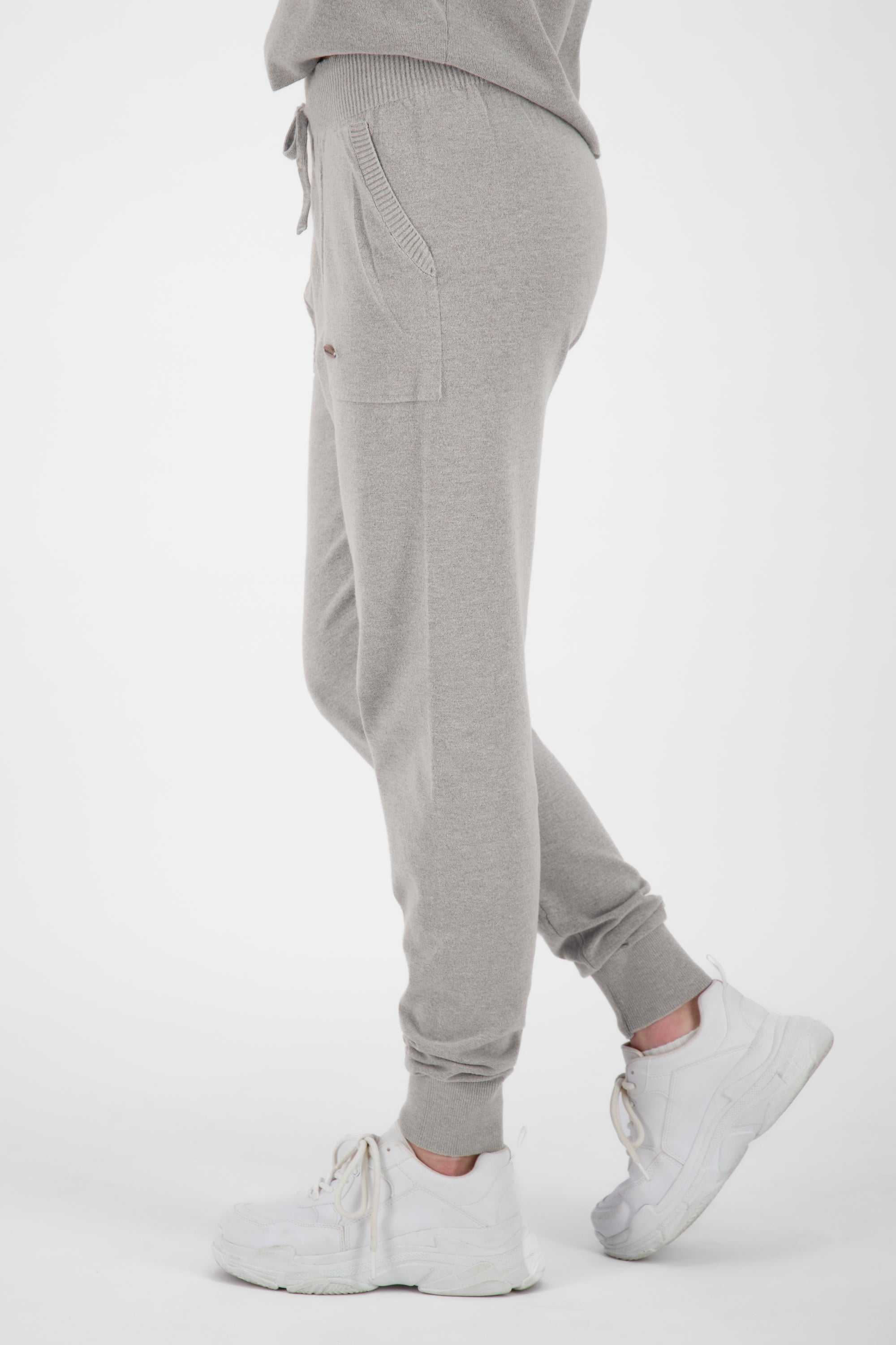 Damen Strickhose WilmaAK A: Komfortabler Alltagsbegleiter Grau