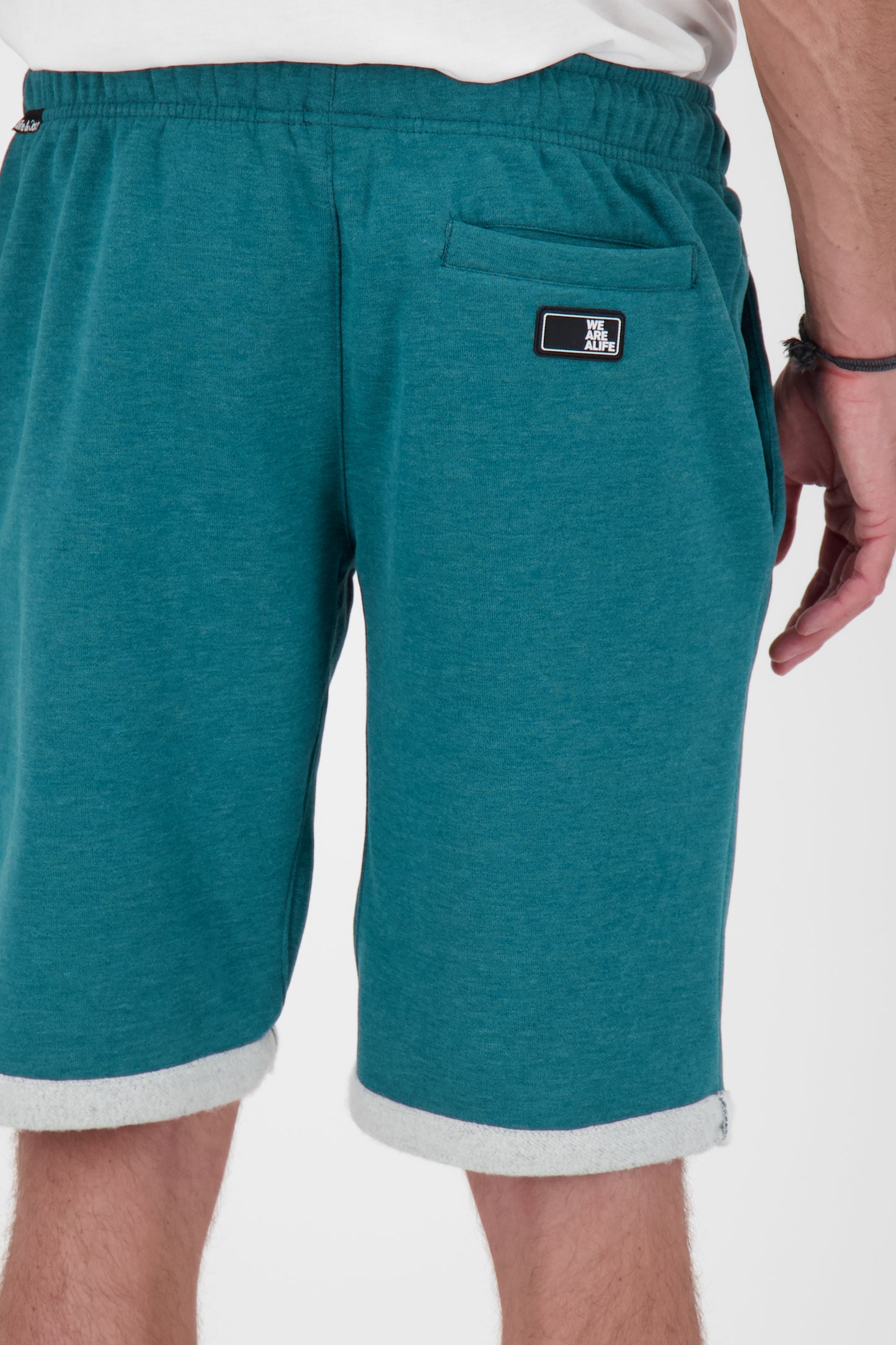 JumperAK A Herrenshorts - bequemer und stylischer Look für Herren Dunkelgrün