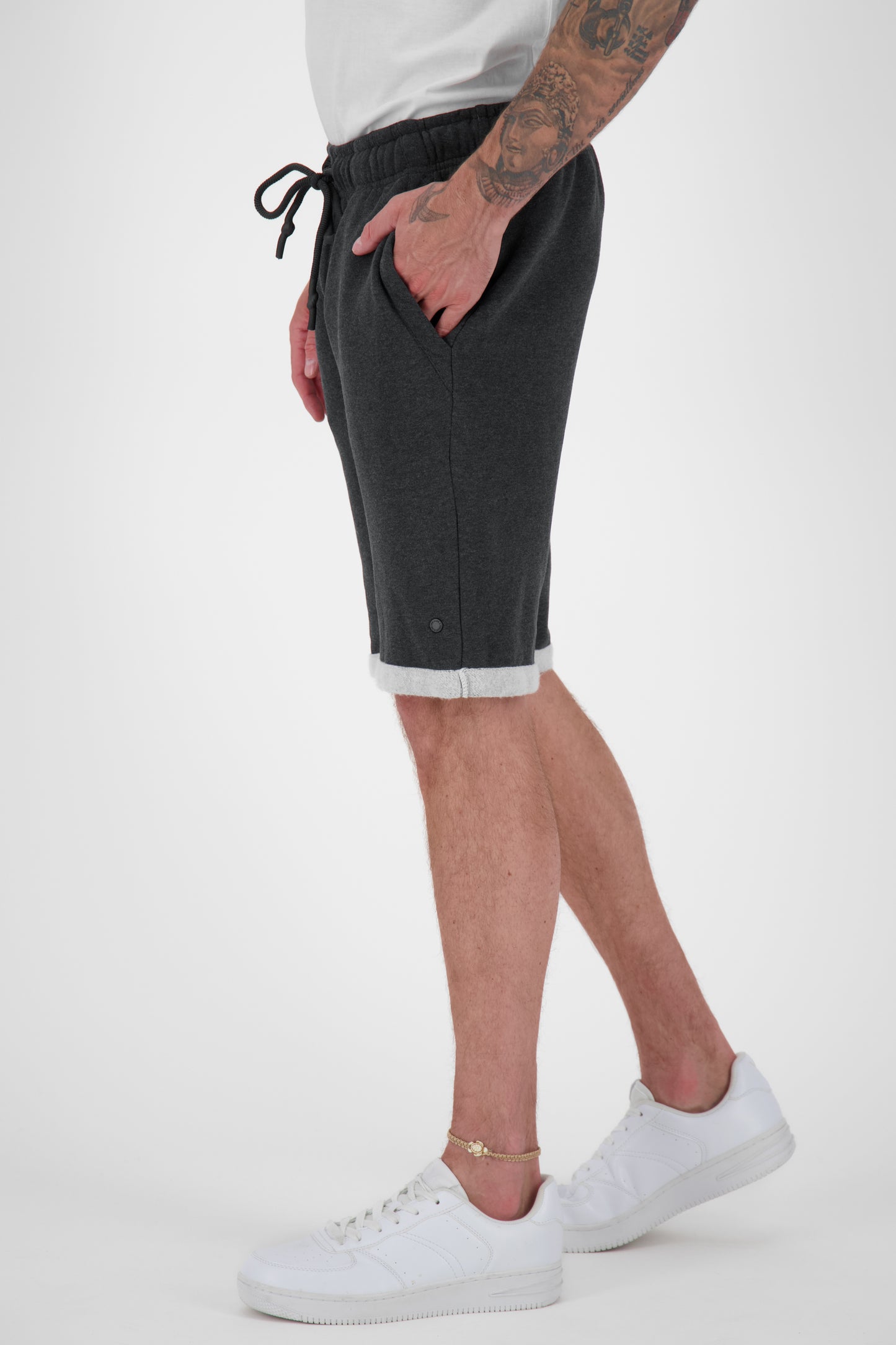 JumperAK A Herrenshorts - bequemer und stylischer Look für Herren Schwarz