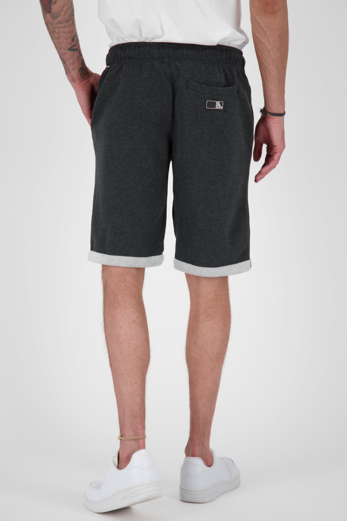 JumperAK A Herrenshorts - bequemer und stylischer Look für Herren Schwarz