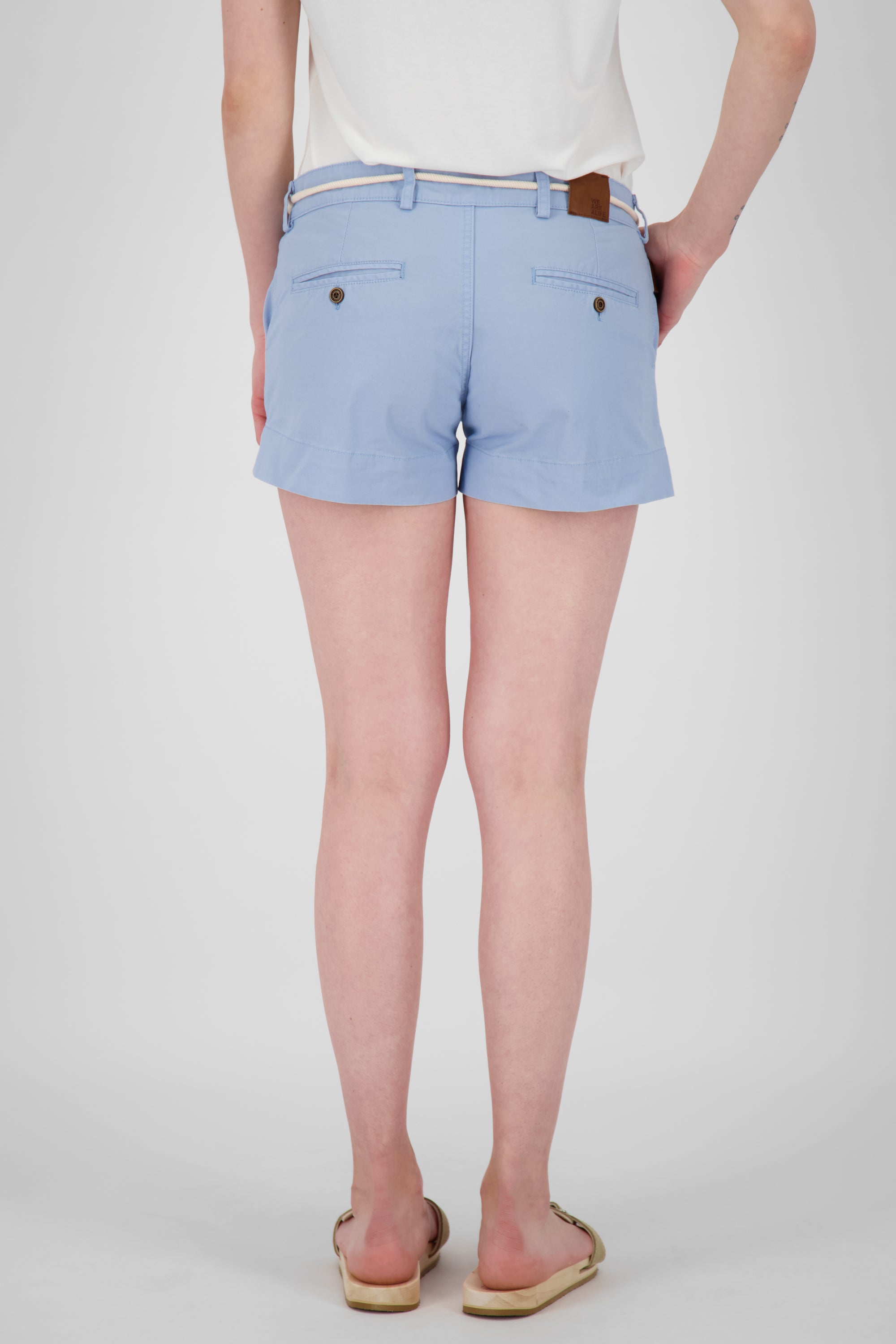 Damen Shorts mit Style - Hol dir JuleAK von Alife and Kickin Hellblau