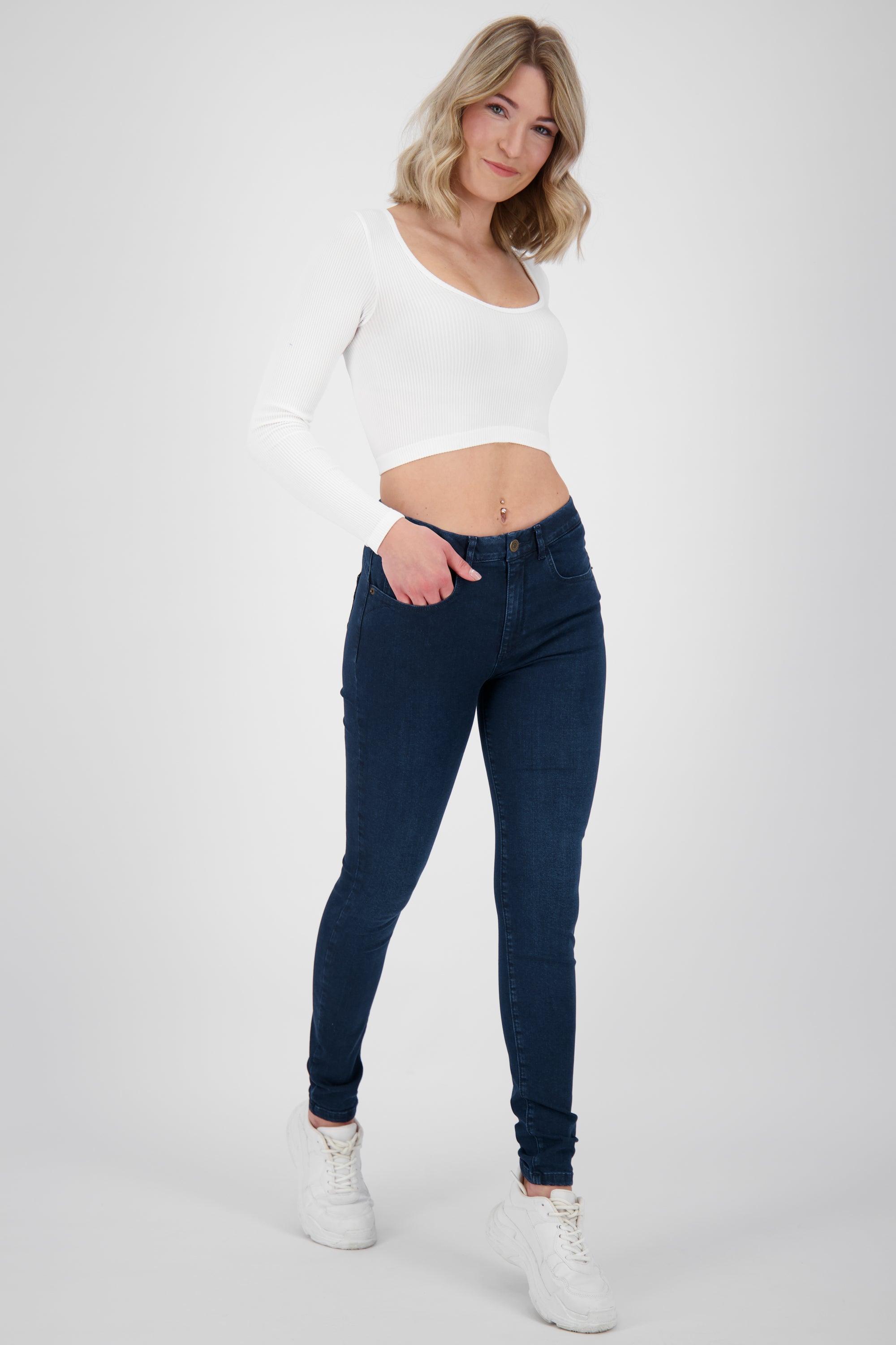 Modisch und bequem - Die ChelseaAK A Jeggings für Damen Dunkelblau