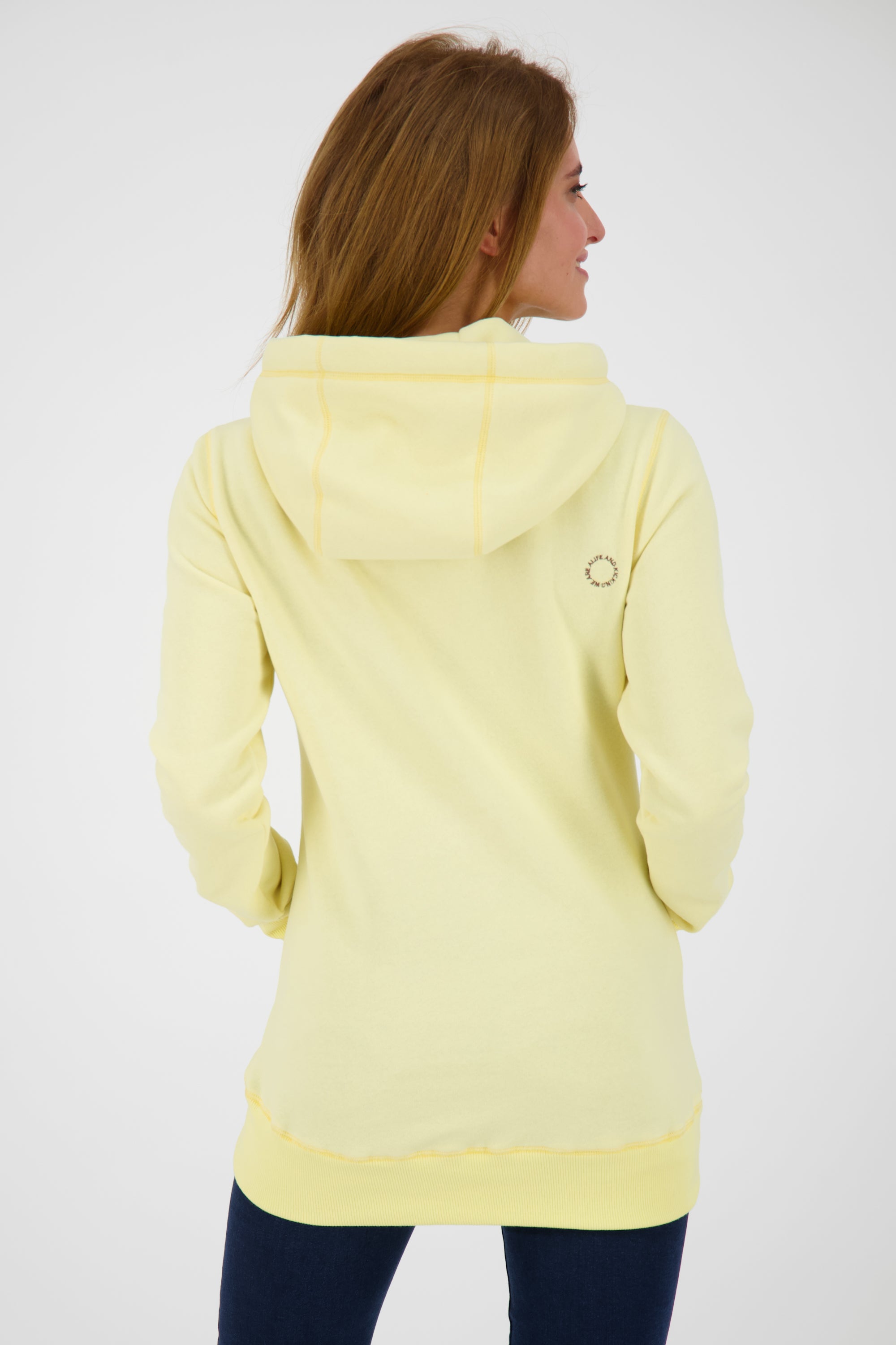 Pastellfarbener Hoodie SarahAK A mit figurnaher Schnittform Gelb