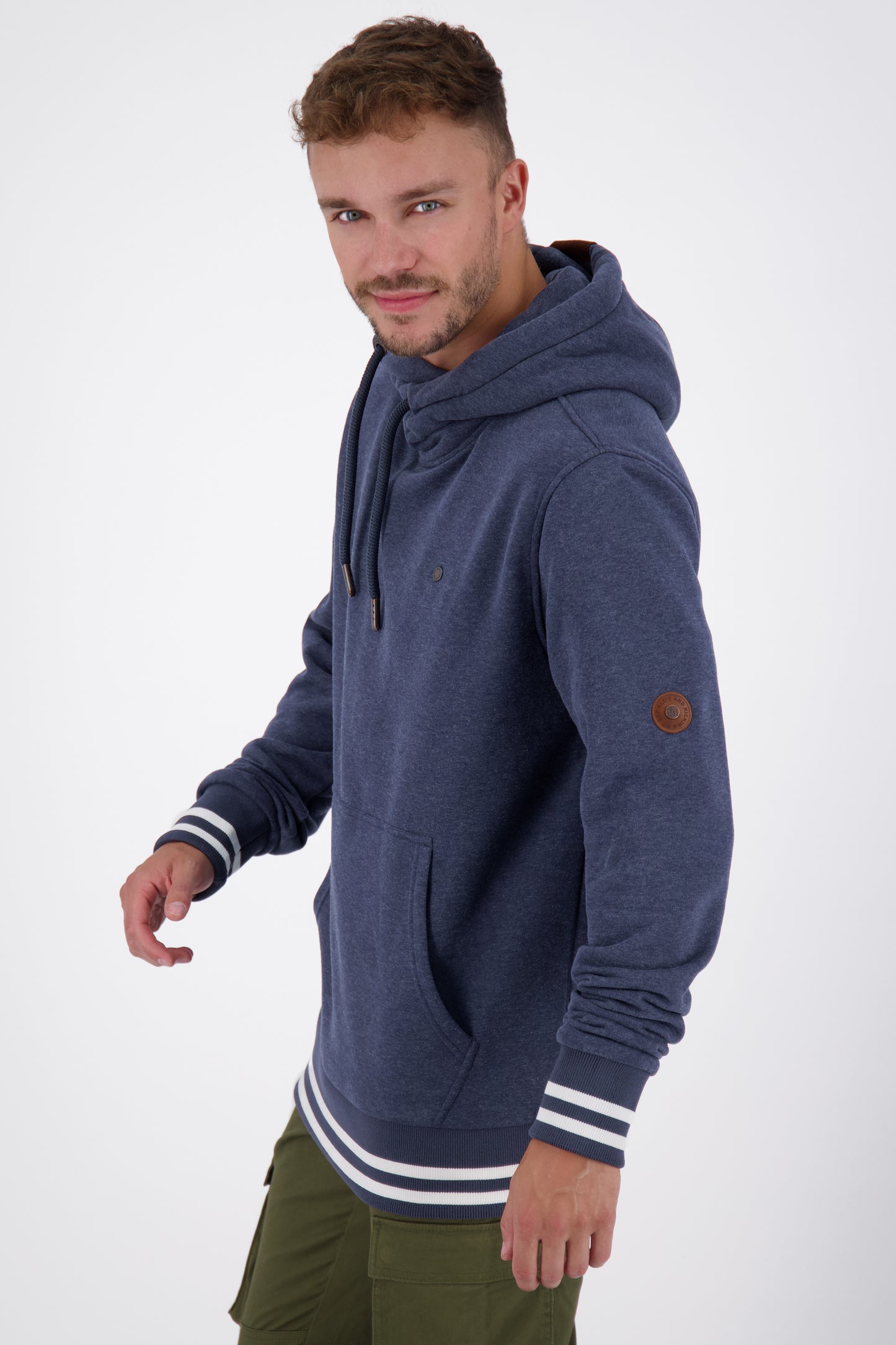 JohnsonAK C Kapuzensweatshirt Herren für einen sportlichen Look Dunkelblau
