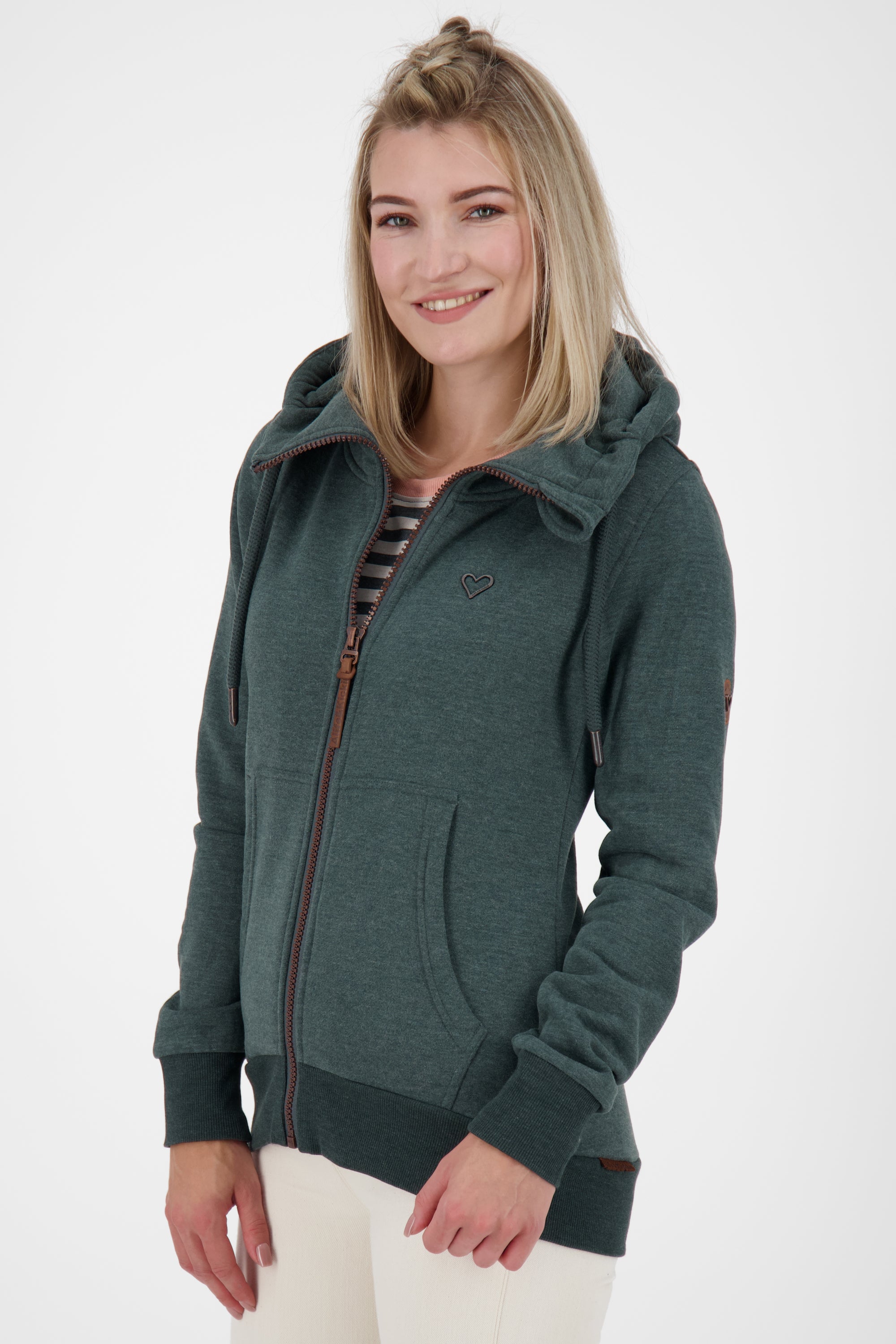 Cooler Look mit der Damensweatjacke YasminAK A Dunkelgrün