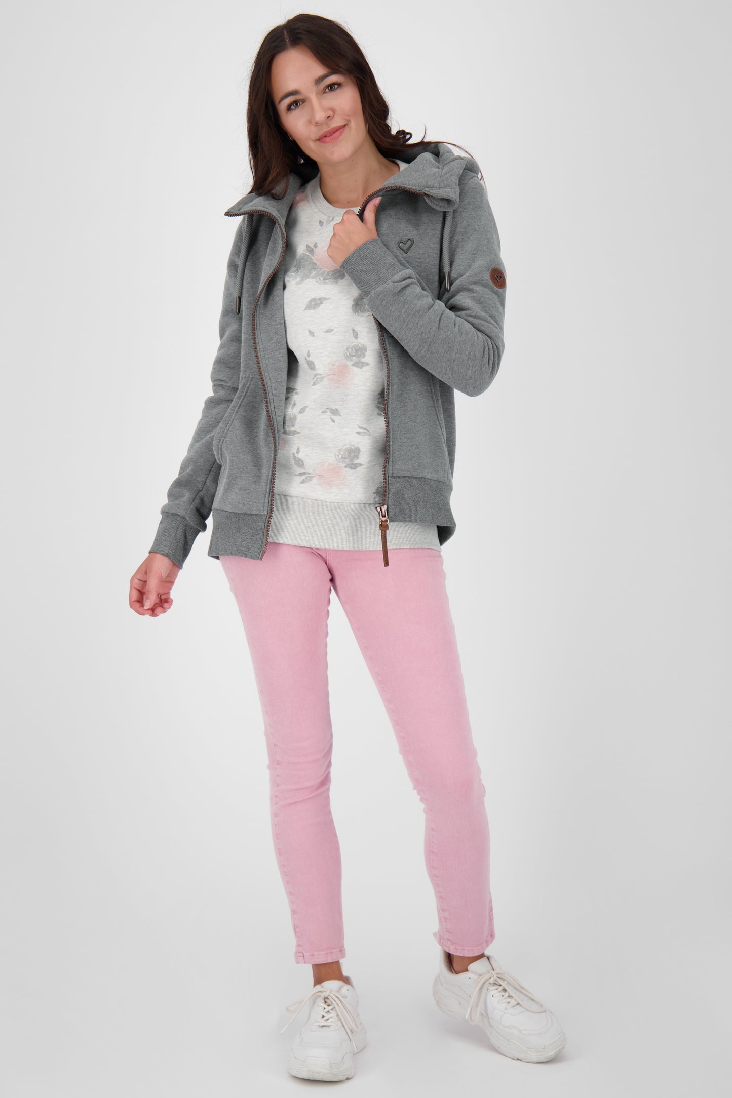 Cooler Look mit der Damensweatjacke YasminAK A Grau